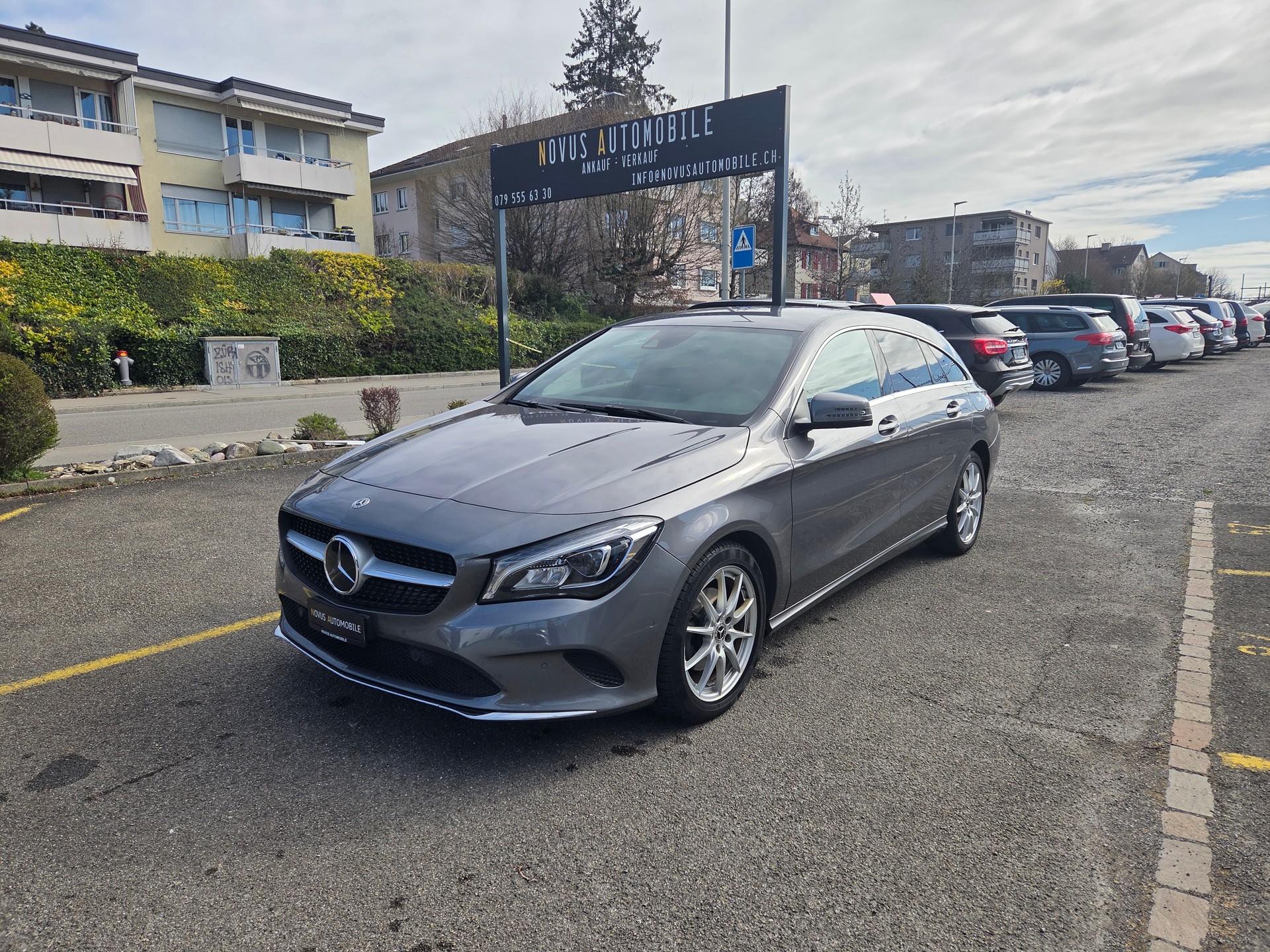 MERCEDES-BENZ CLA Shooting Brake 200 d Swiss Star Ed. 4M 7G-DCT