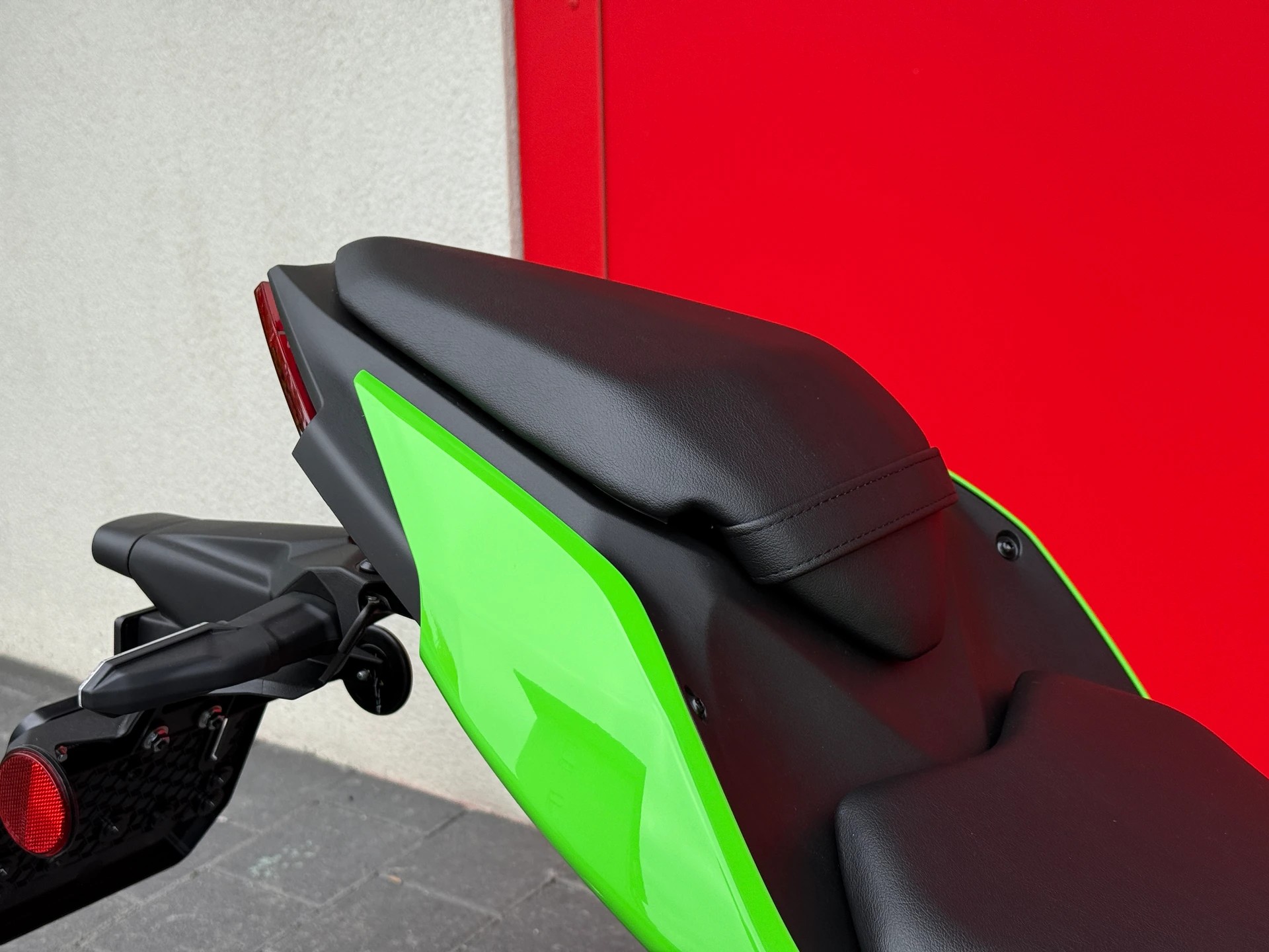 KAWASAKI Ninja 500 SE-showroom-element-2