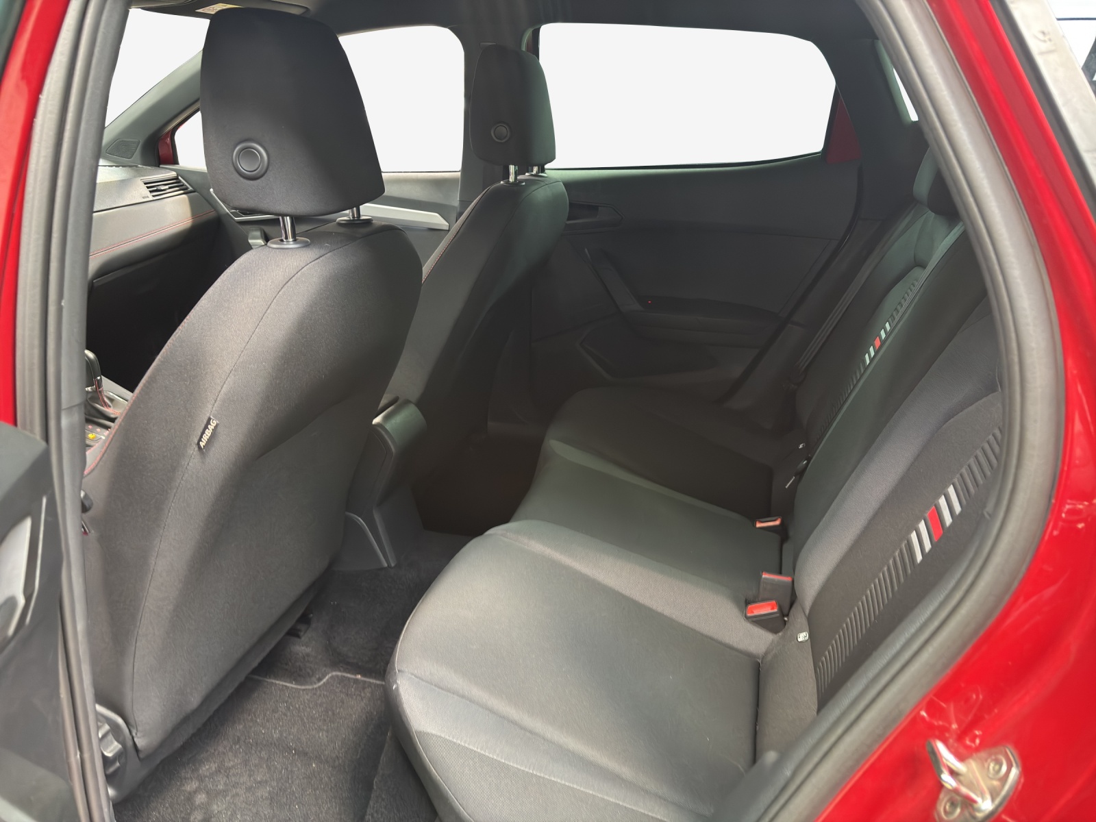 SEAT Ibiza 1.0 EcoTSI FR DSG-image-11