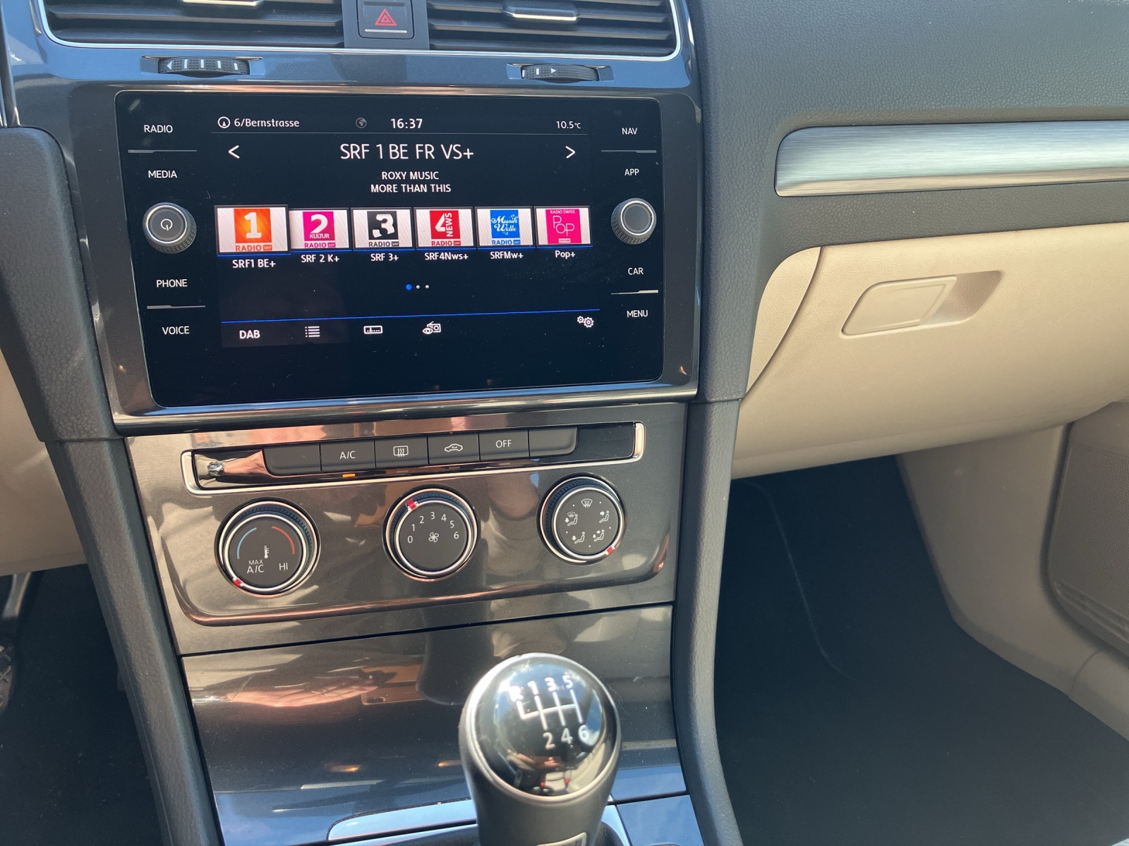 VW Golf Variant 1.0 TSI Comfortline-image-4