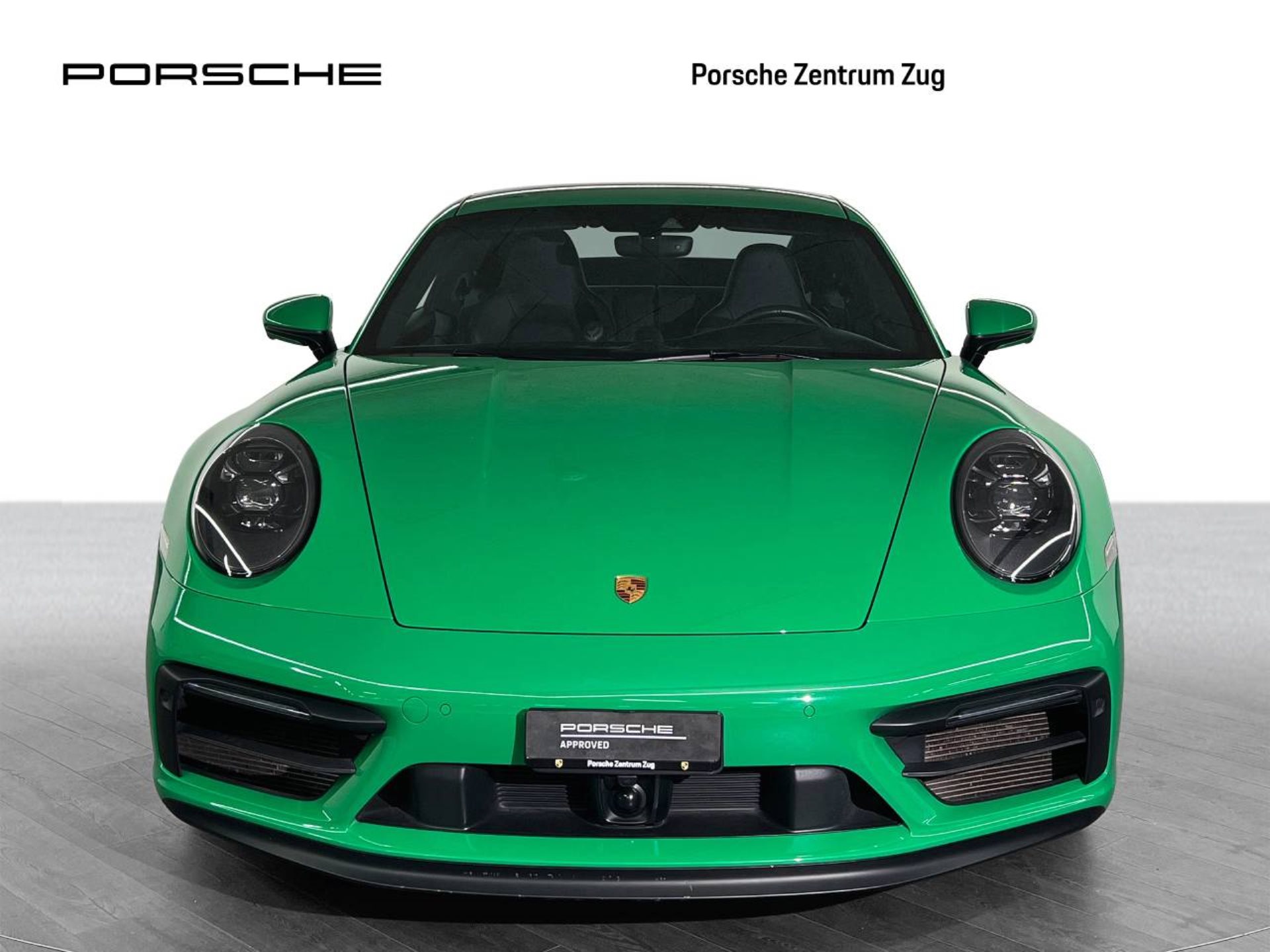 PORSCHE 911 Carrera 4 GTS-image-5
