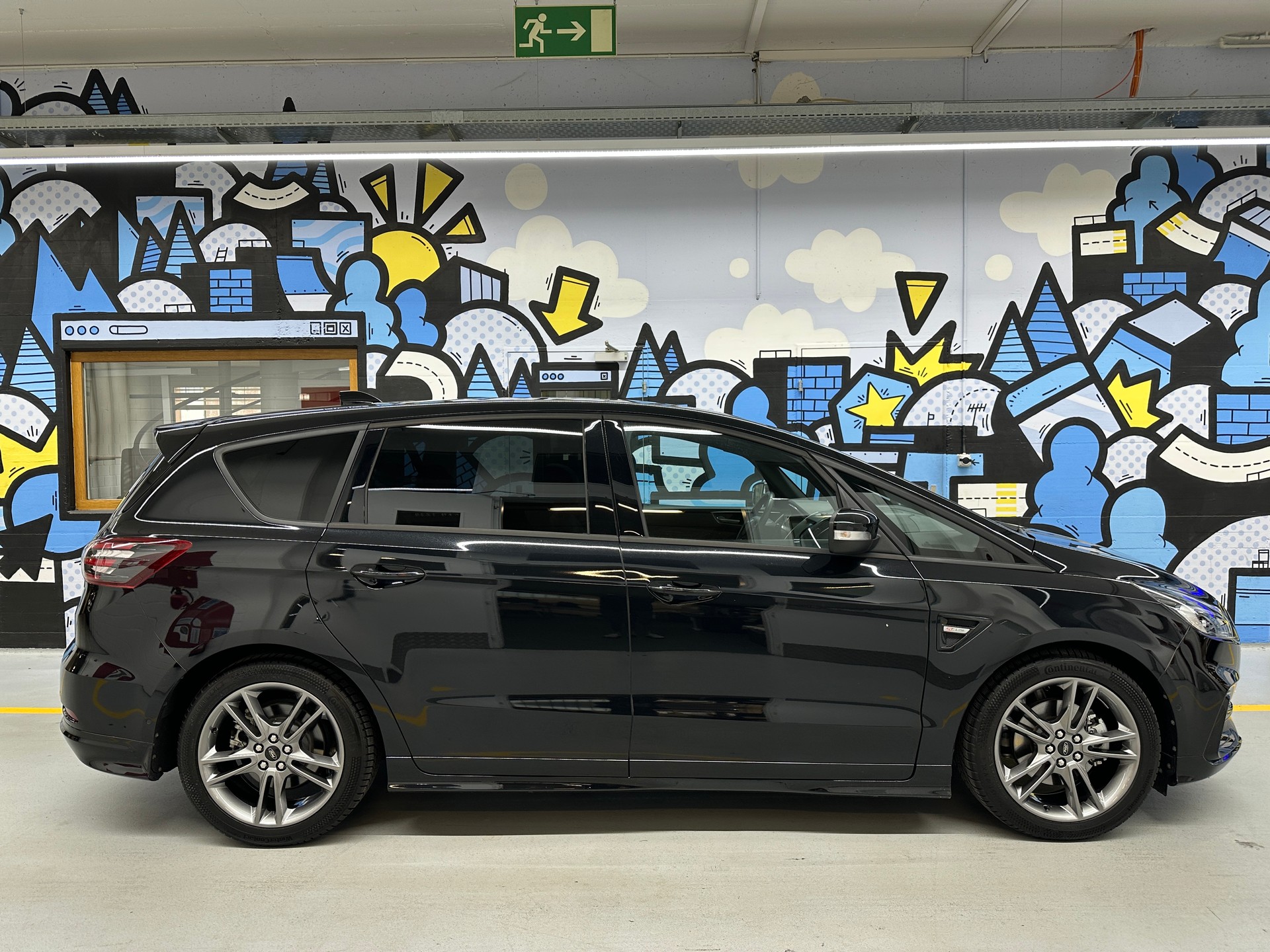 FORD S-Max 2.5 FHEV ST-Line 7Pl-image-2
