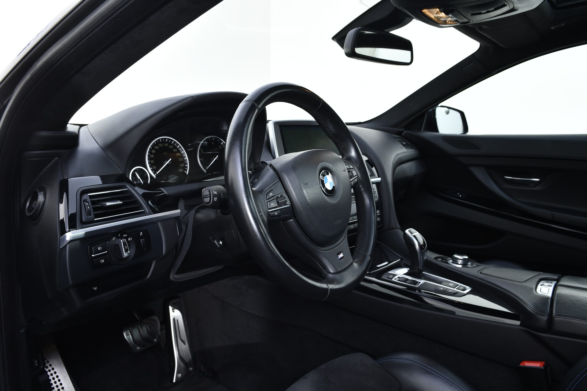 BMW 640i Coupé xDrive M-Paket-image-14