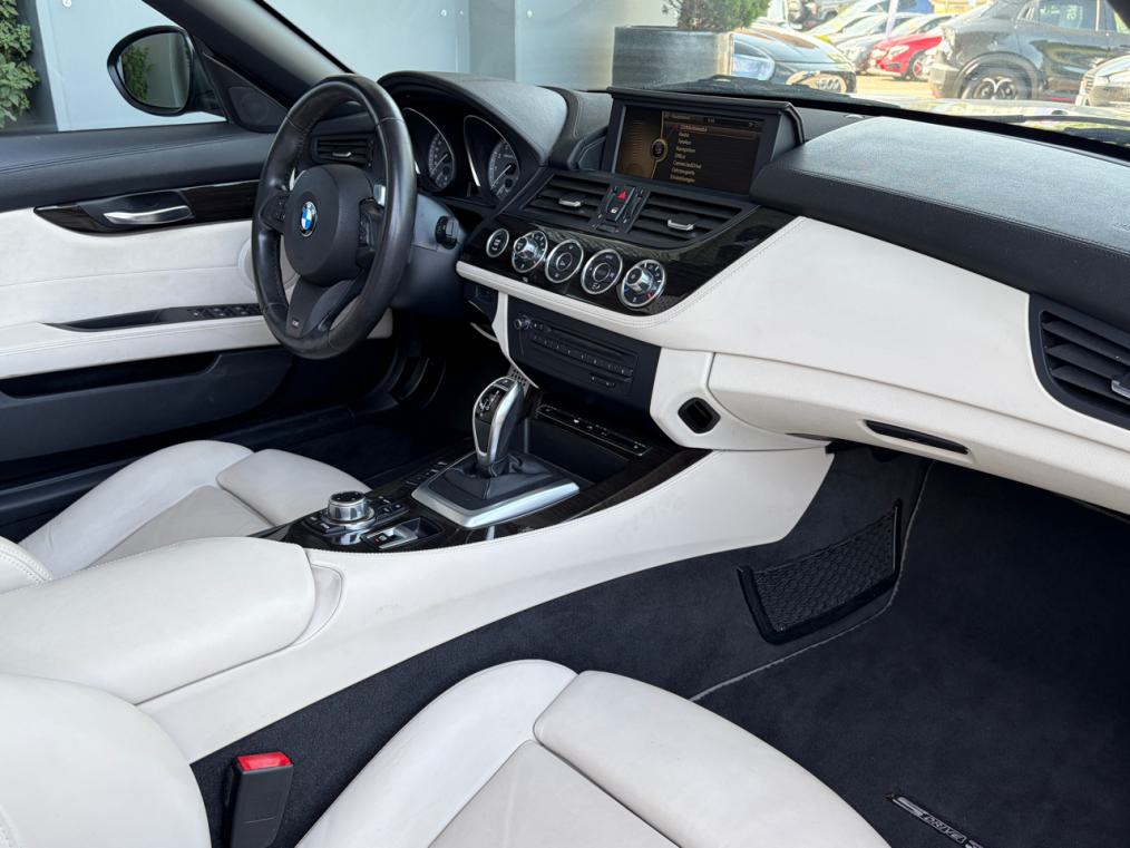 BMW Z4 sDrive35is DKG-image-8