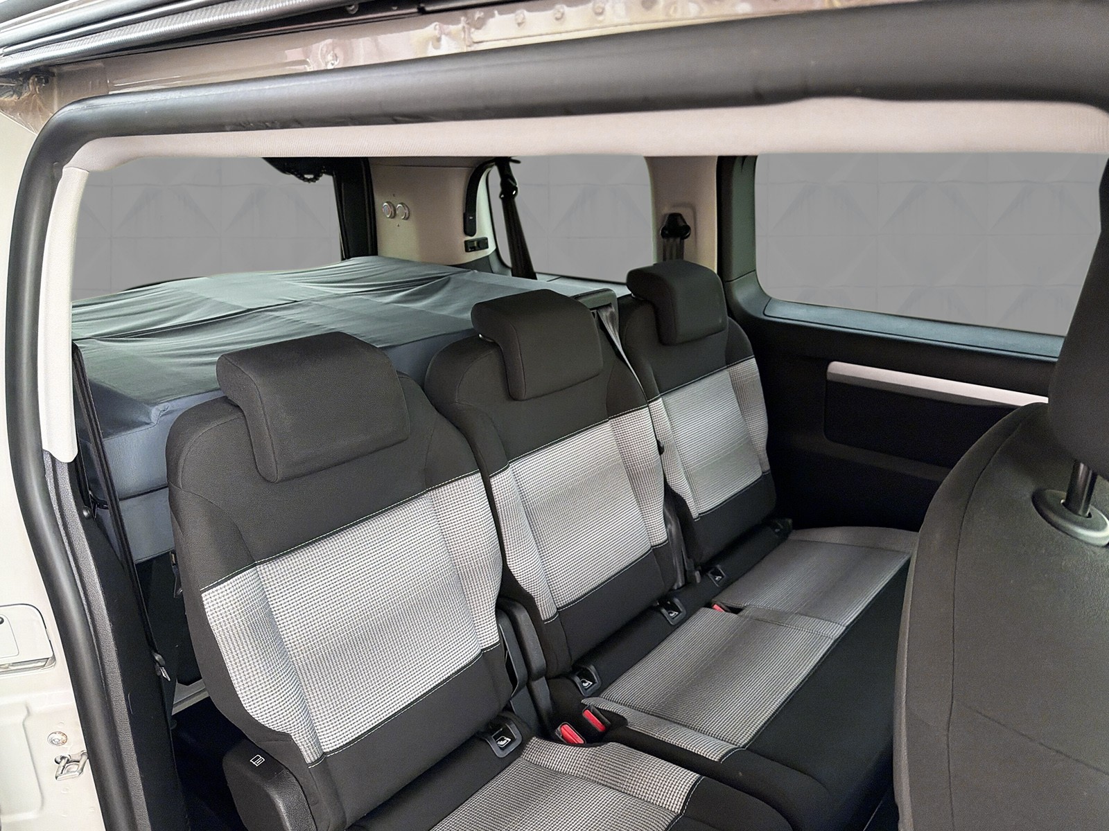 CITROEN Spacetourer Camper 2.0 BlueHDi Club EAT8-image-10