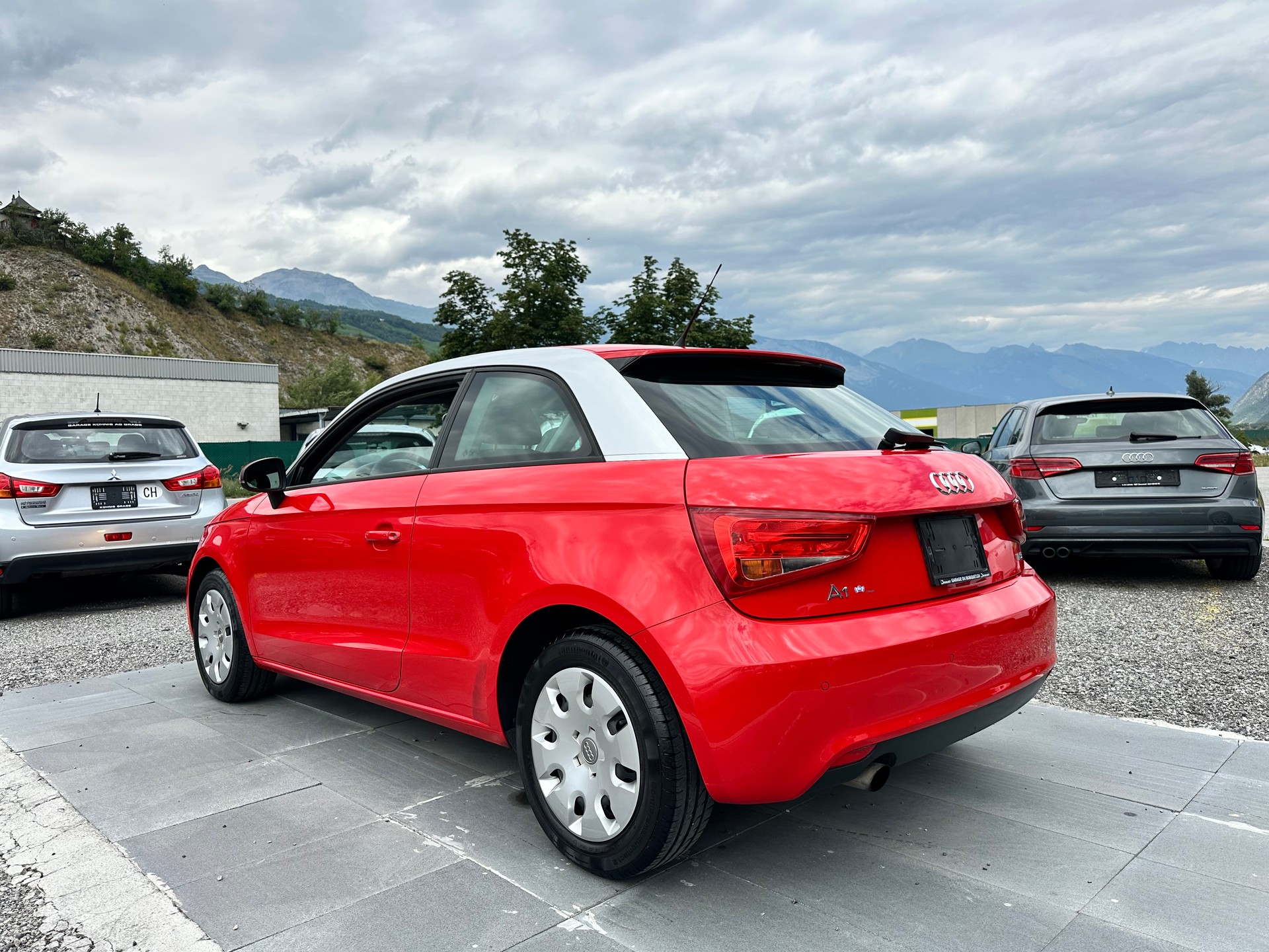 AUDI A1 1.2 TFSI Attraction-image-4