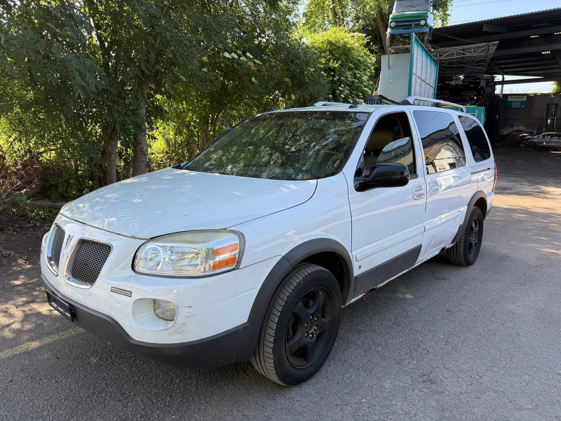 PONTIAC SV6-image-2