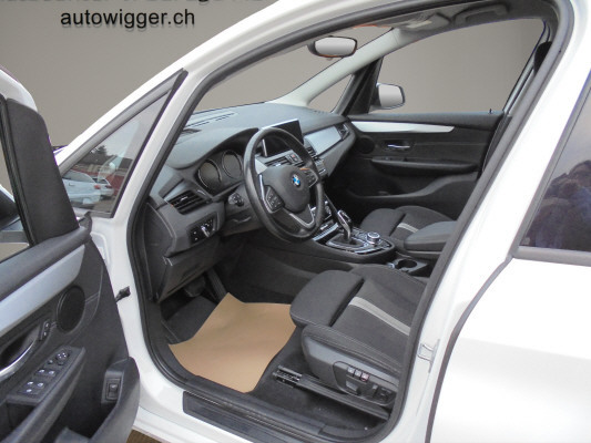 BMW 216d Gran Tourer-image-3