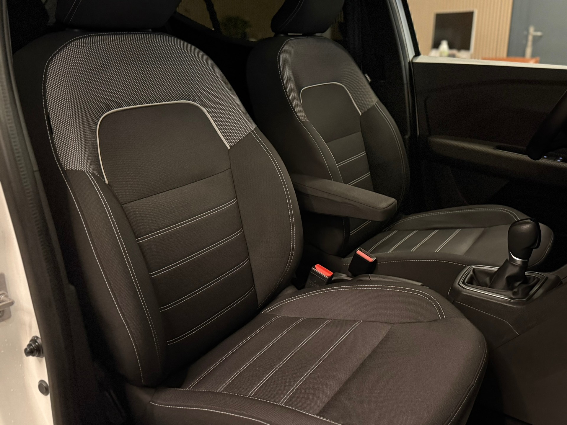 DACIA Sandero TCe 90 Comfort CVT-image-13