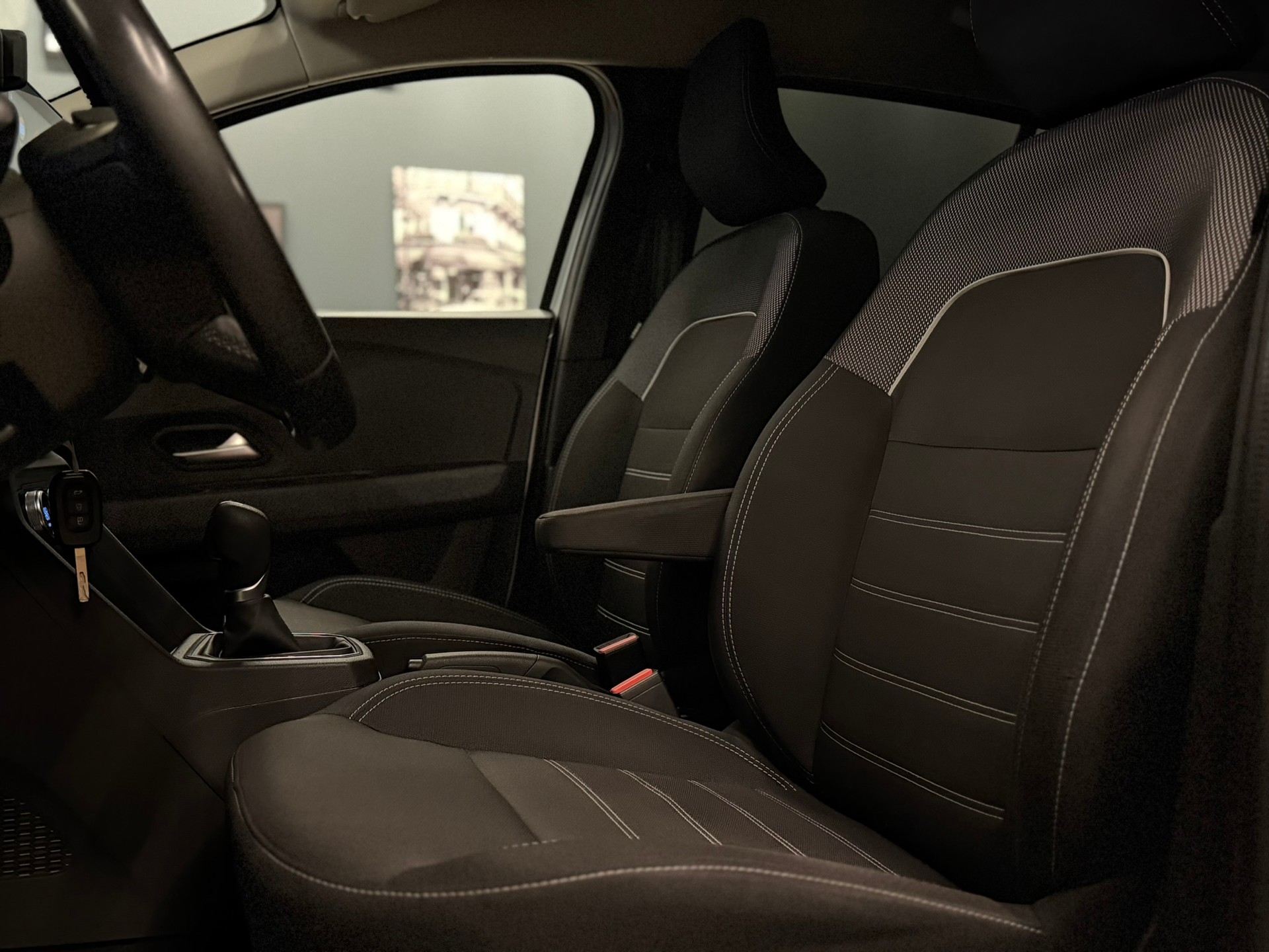 DACIA Sandero TCe 90 Comfort CVT-image-12