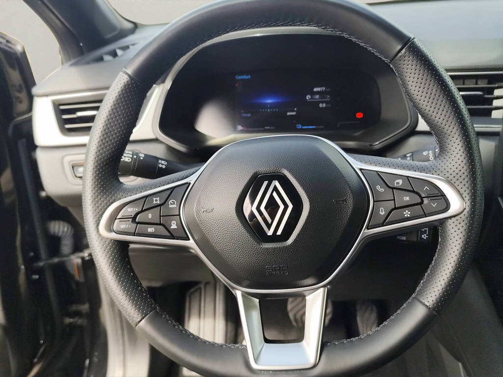 RENAULT Captur 1.6 E-Tech techno-image-5