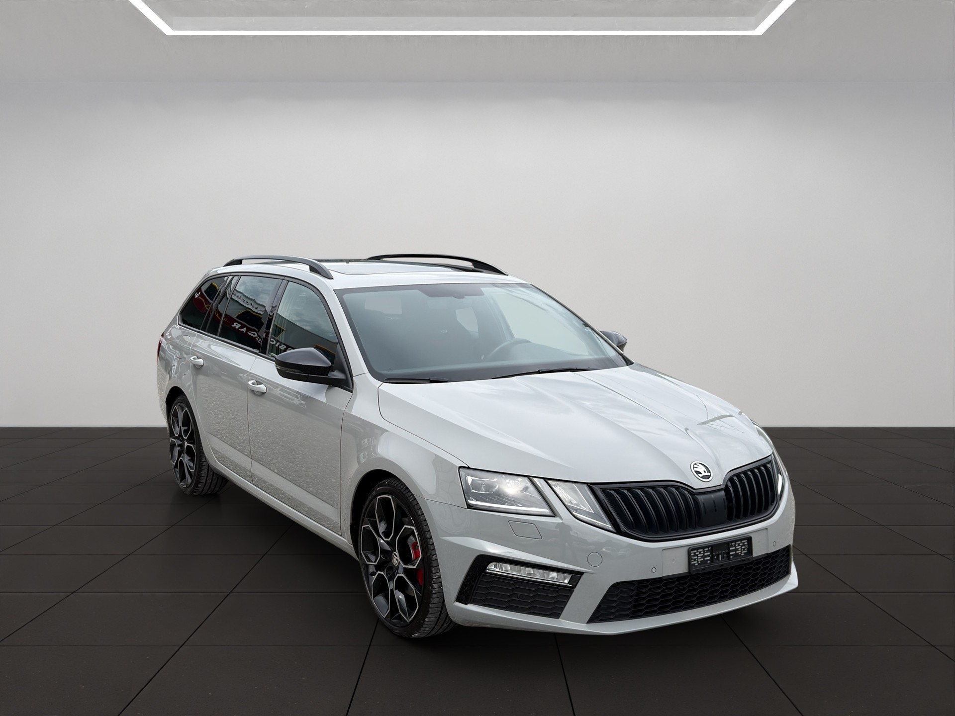 SKODA Octavia Combi 2.0 TDI RS 4x4 DSG-image-0