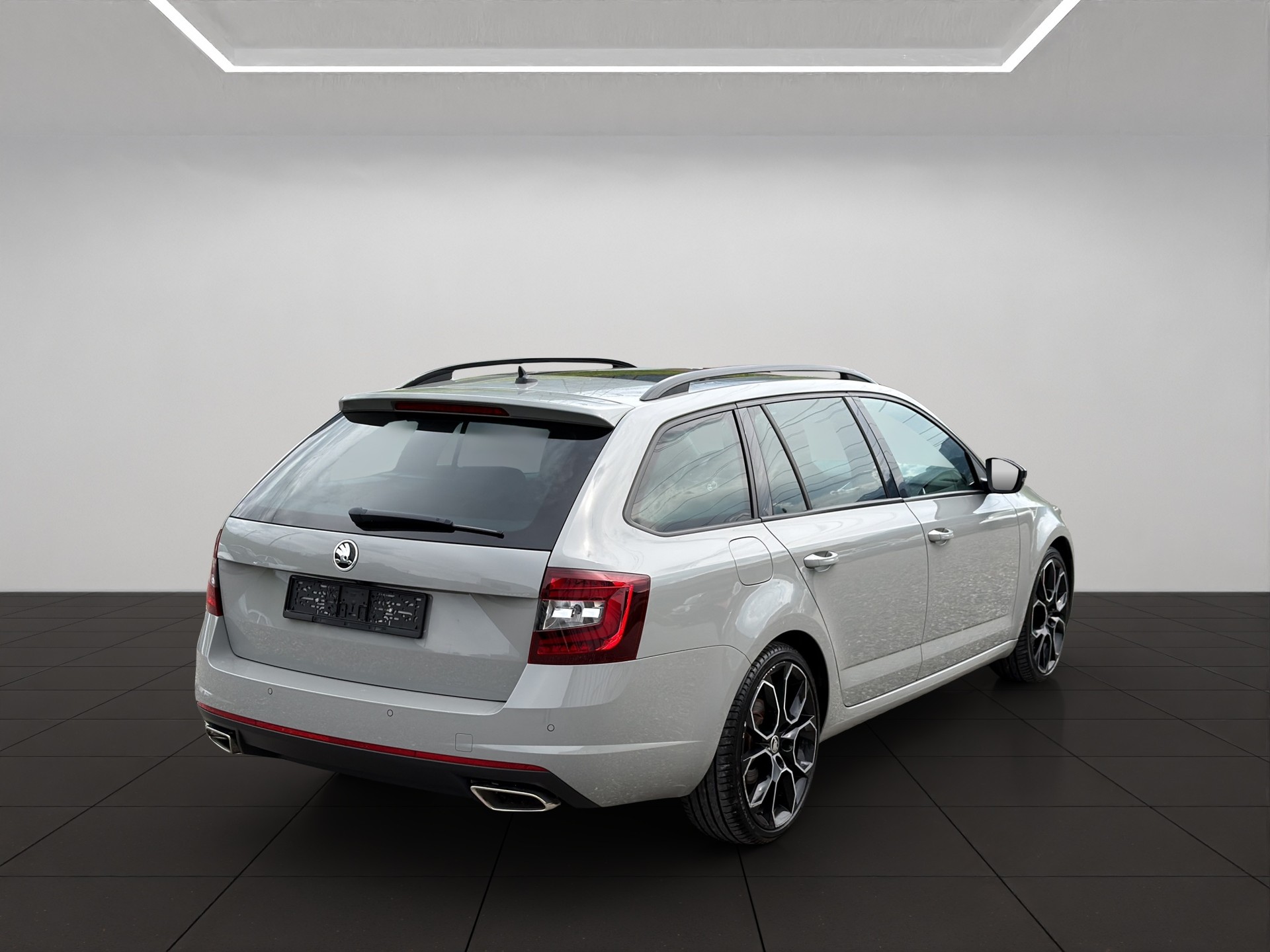 SKODA Octavia Combi 2.0 TDI RS 4x4 DSG-image-1