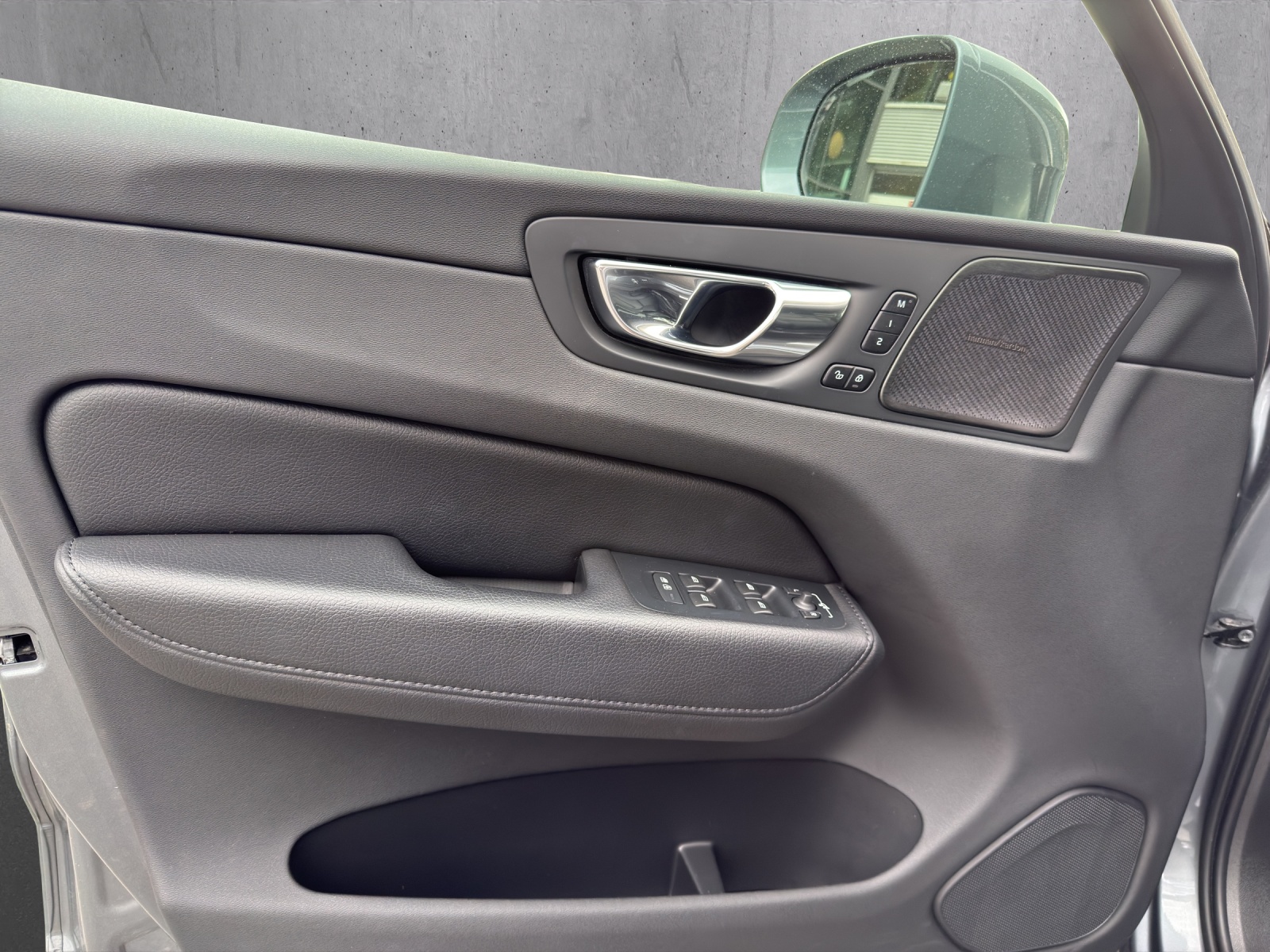 VOLVO XC60 T6 eAWD Inscription Geartronic-image-13