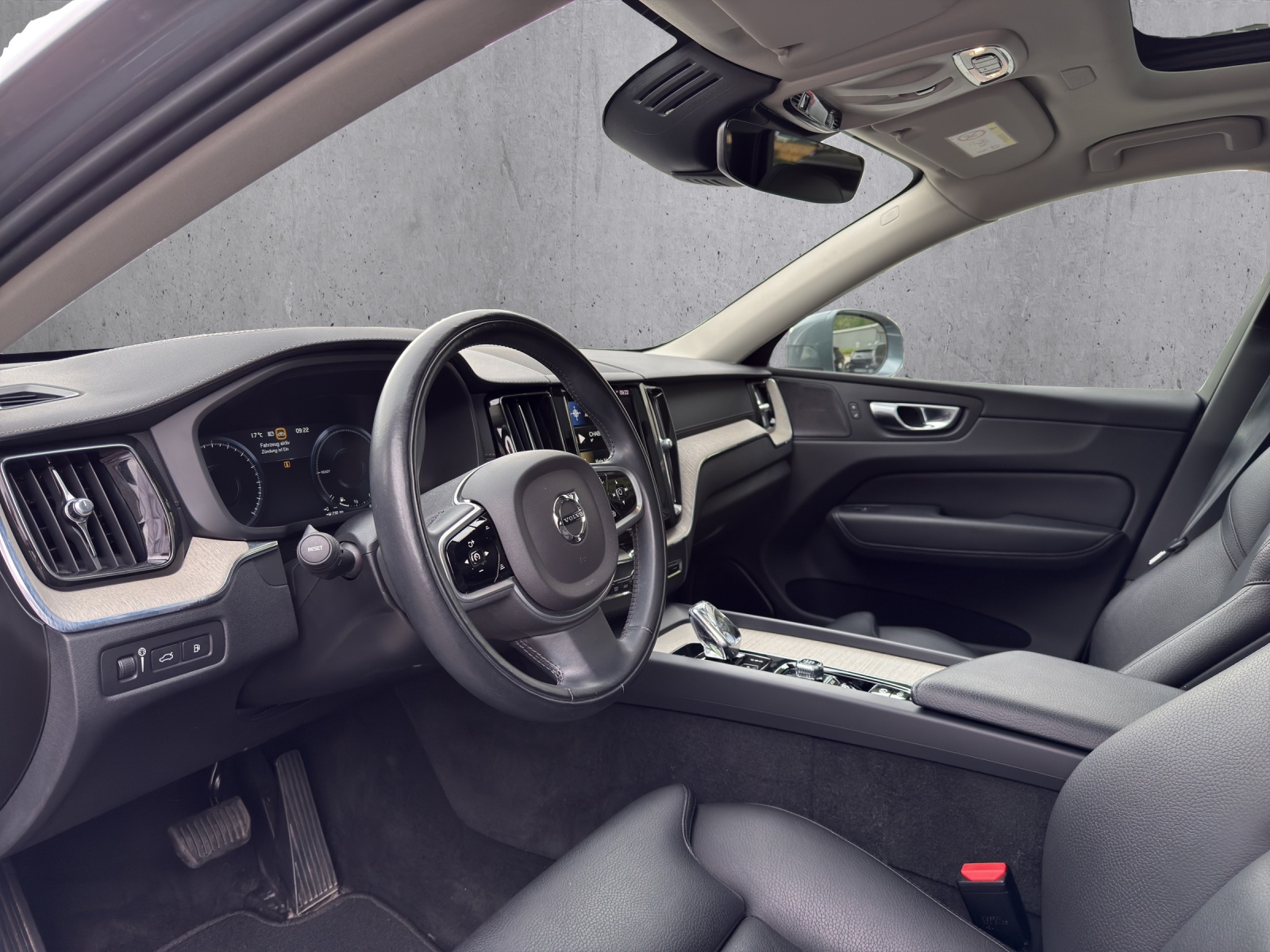 VOLVO XC60 T6 eAWD Inscription Geartronic-image-8