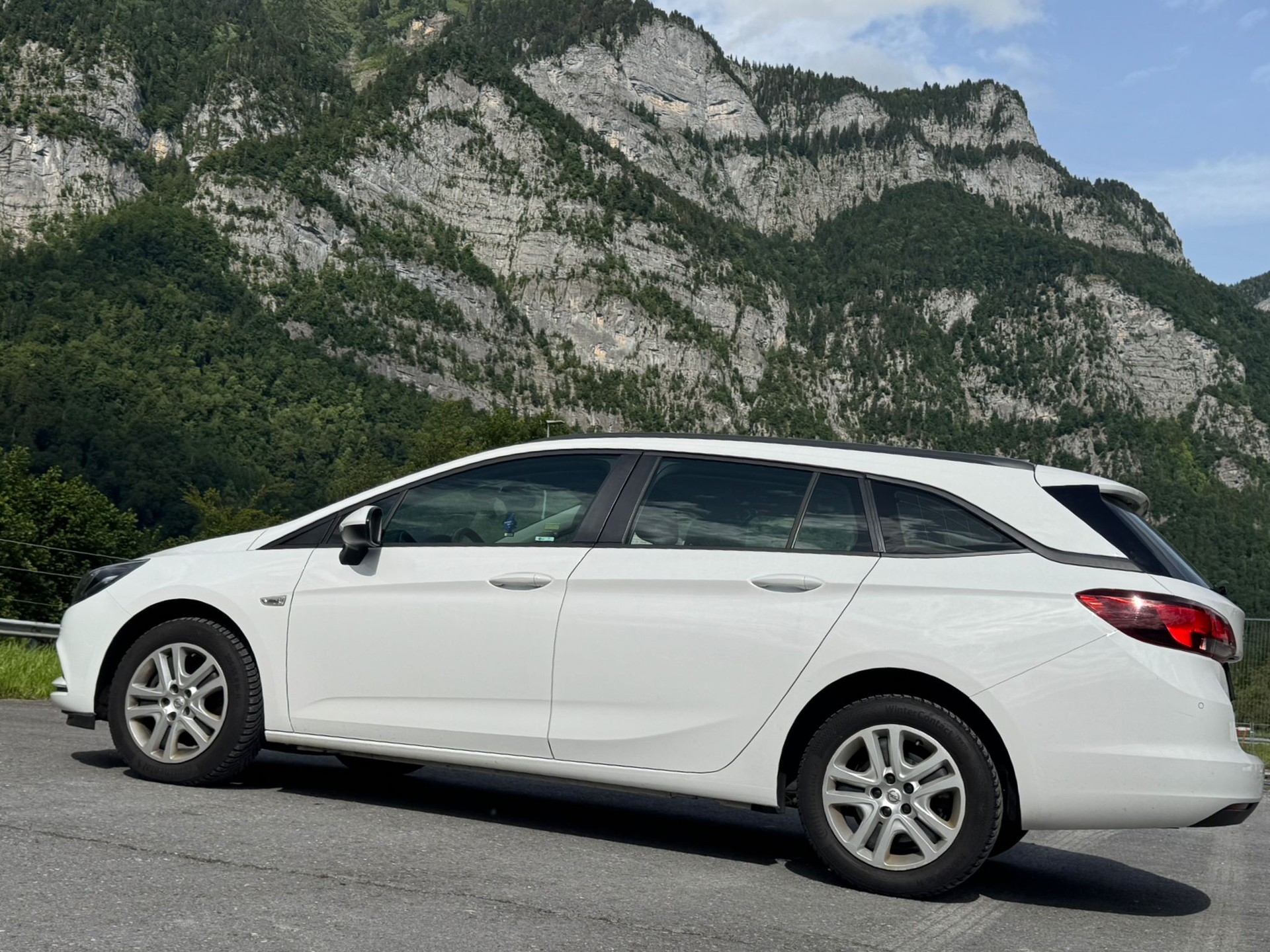 OPEL Astra Sports Tourer 1.6 CDTi ecoF Dynamic Automat-image-10