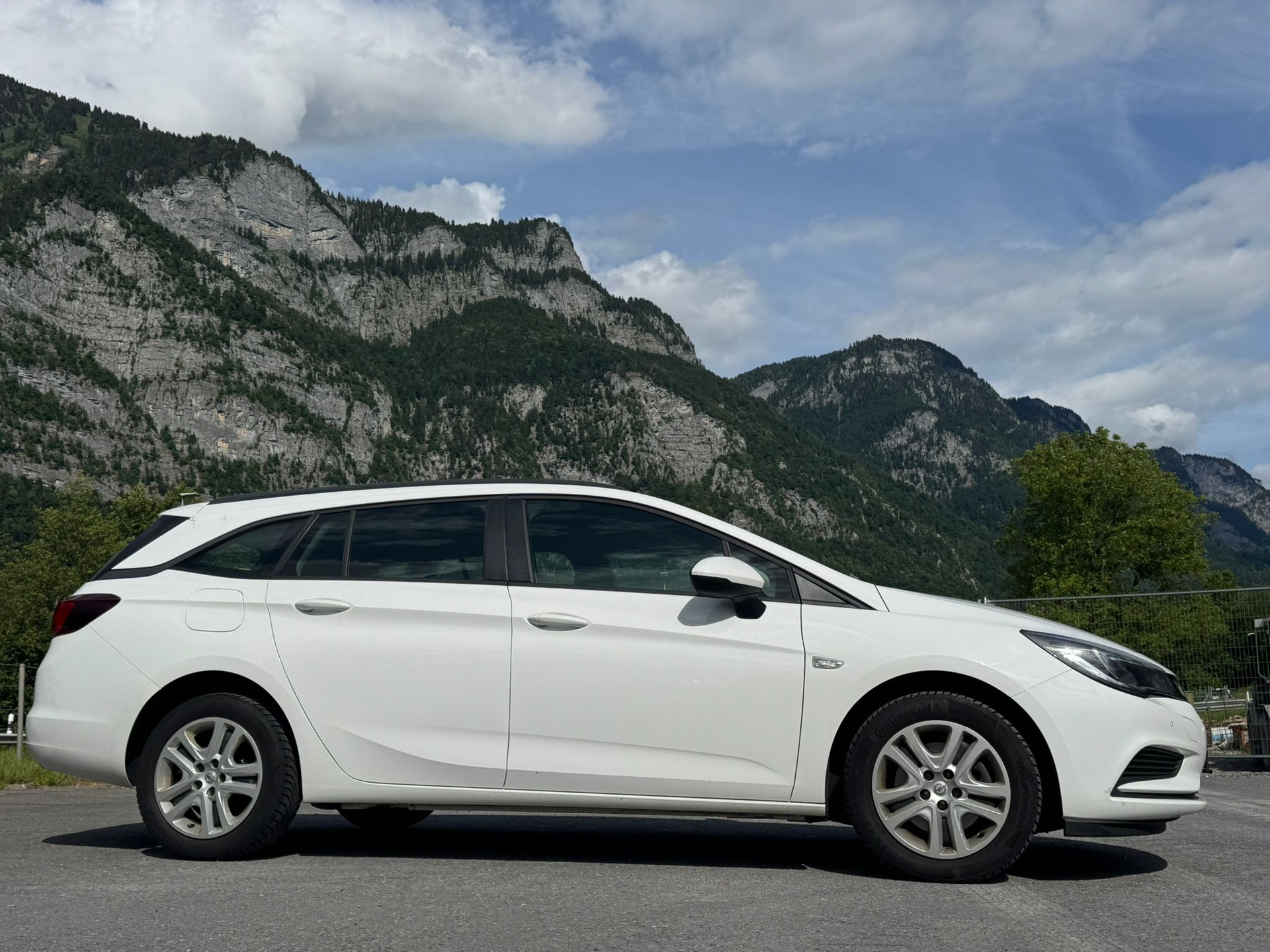 OPEL Astra Sports Tourer 1.6 CDTi ecoF Dynamic Automat-image-4
