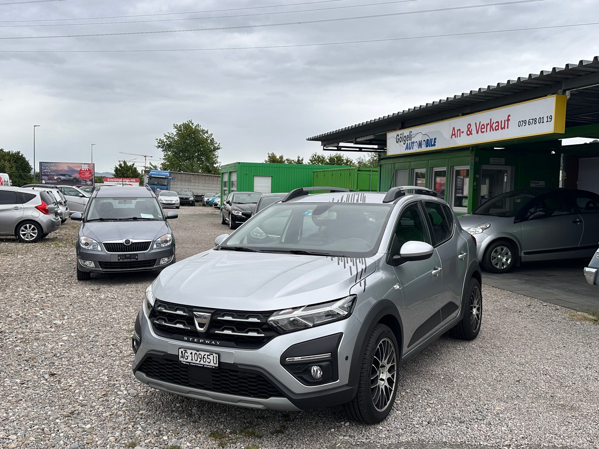 DACIA Sandero Stepway TCe 90 Comfort-image-0