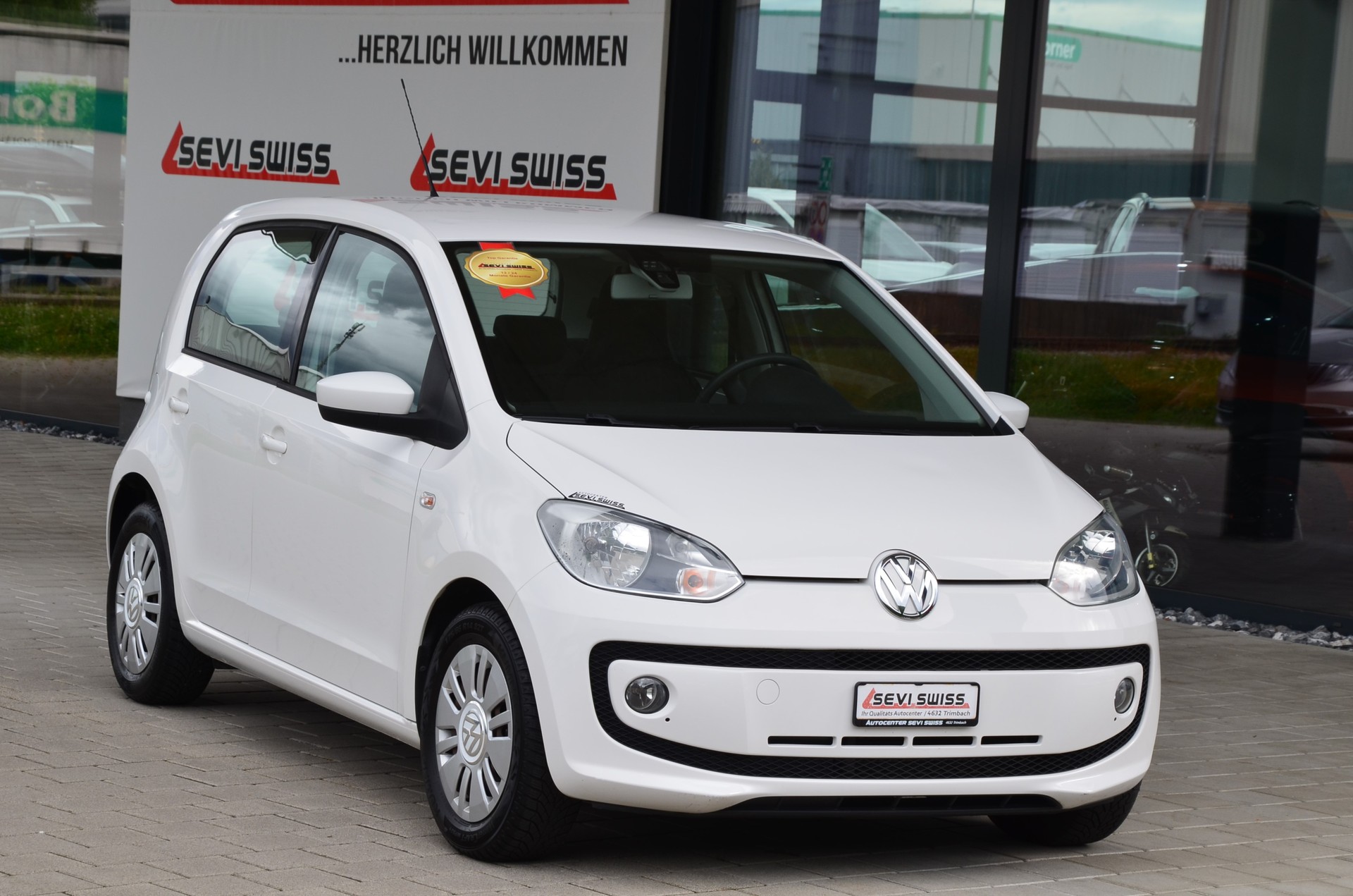 VW Up 1.0 BMT move up*Frisch ab MFK,1 Jahr oder 20'000km Garantie*-image-0