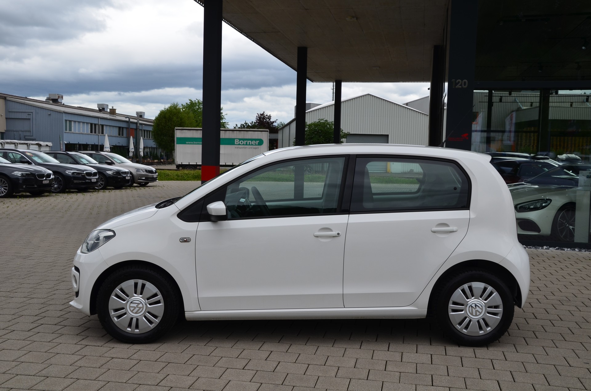 VW Up 1.0 BMT move up*Frisch ab MFK,1 Jahr oder 20'000km Garantie*-image-6