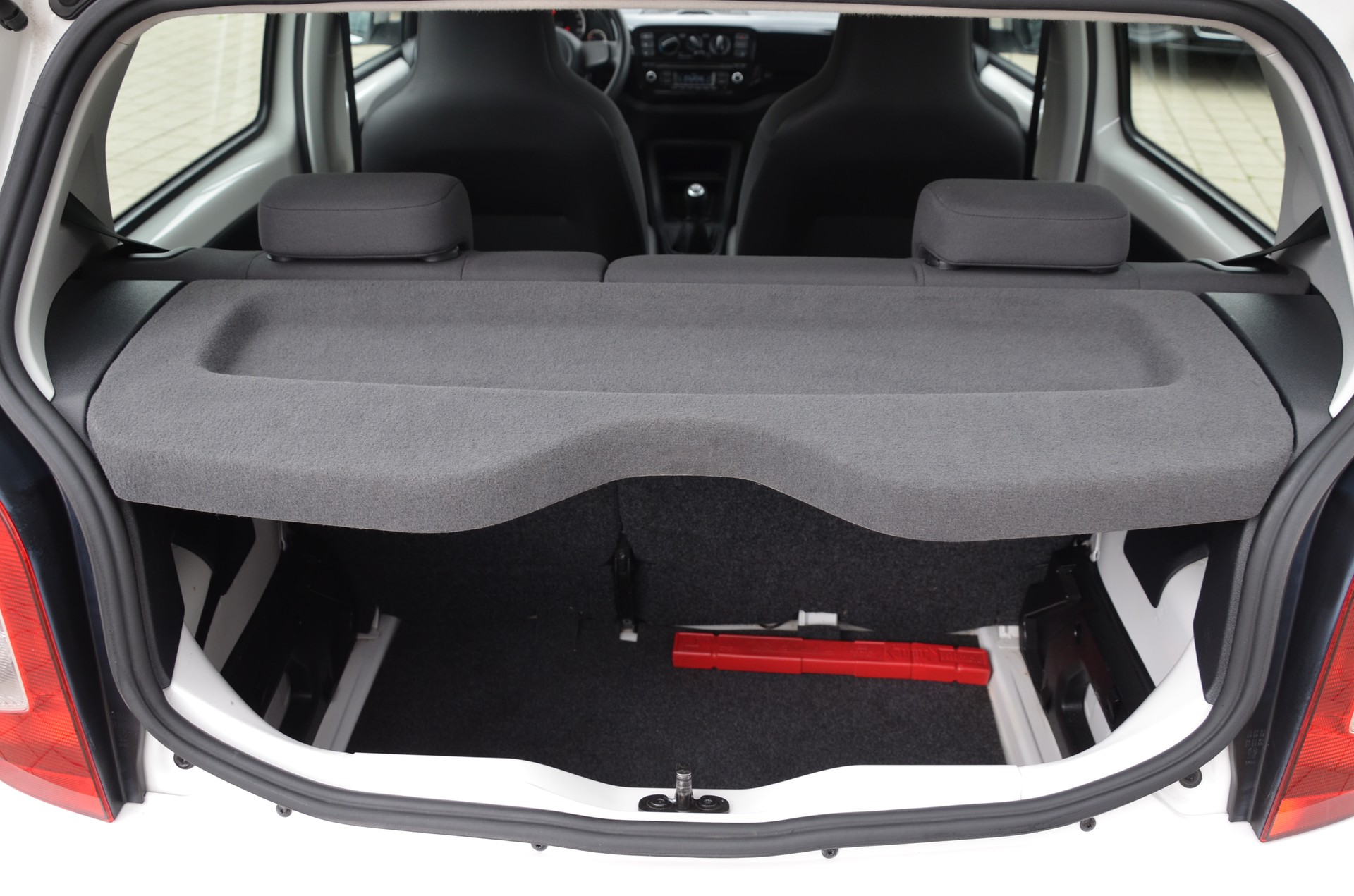 VW Up 1.0 BMT move up*Frisch ab MFK,1 Jahr oder 20'000km Garantie*-image-12