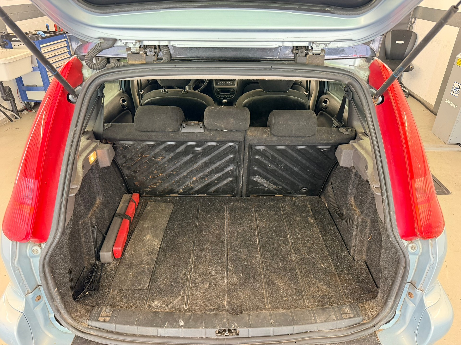 PEUGEOT 206 SW 1.6 16V Quiksilver-image-6