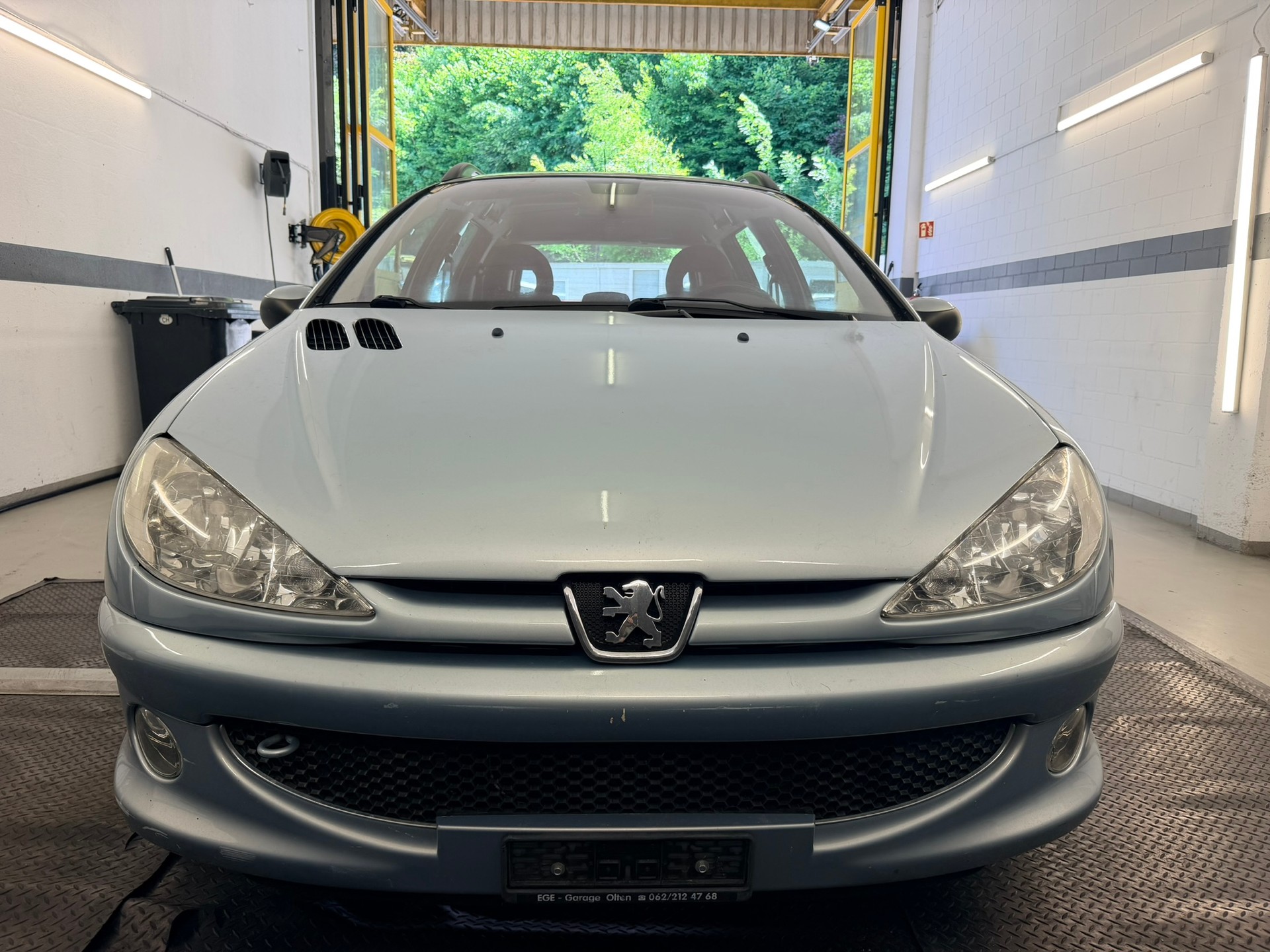 PEUGEOT 206 SW 1.6 16V Quiksilver-image-1