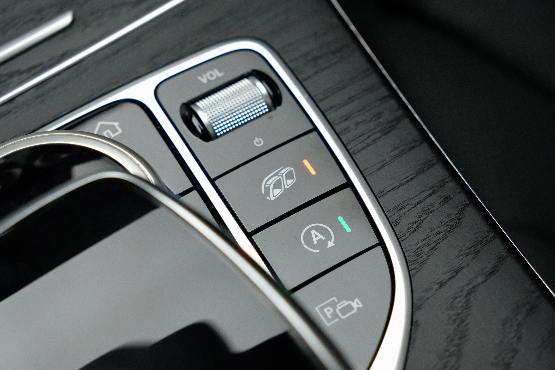 MERCEDES-BENZ C 43 AMG 4Matic 9G-Tronic-image-27