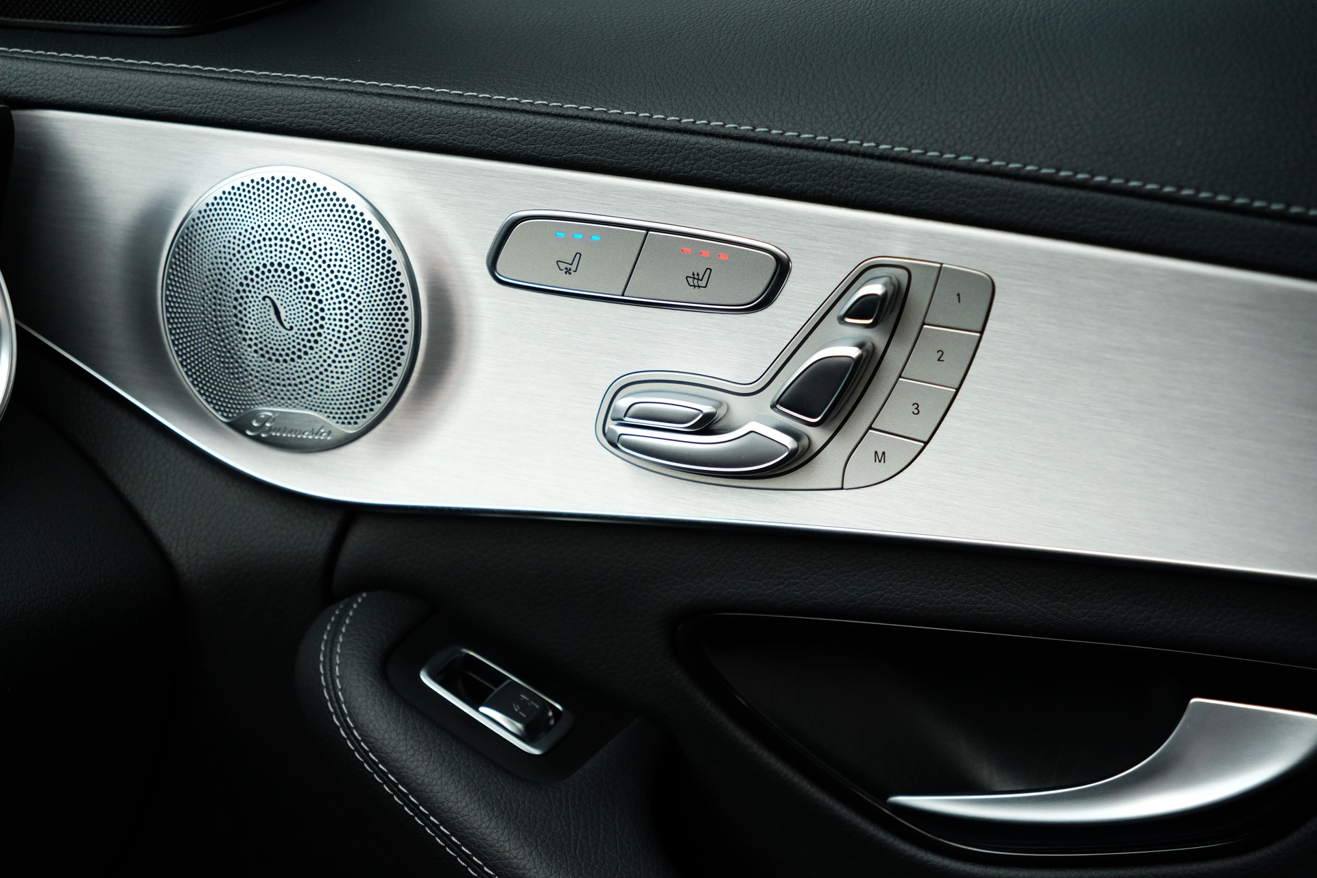 MERCEDES-BENZ C 43 AMG 4Matic 9G-Tronic-image-28