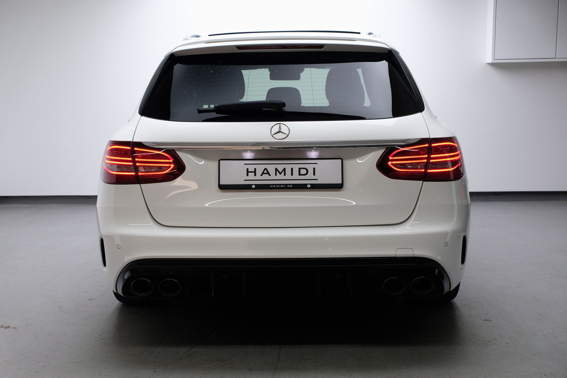 MERCEDES-BENZ C 43 AMG 4Matic 9G-Tronic-image-4