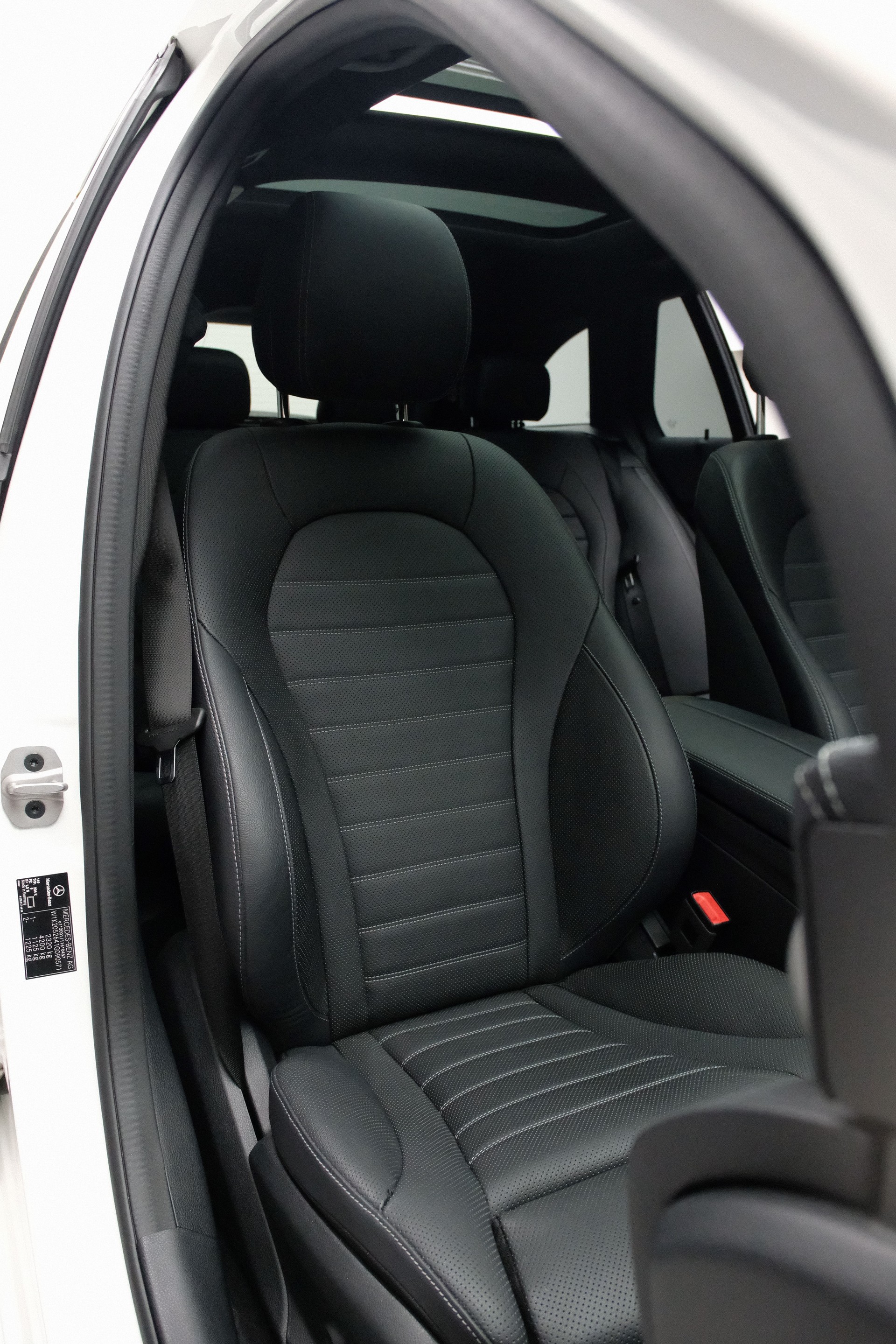 MERCEDES-BENZ C 43 AMG 4Matic 9G-Tronic-image-10