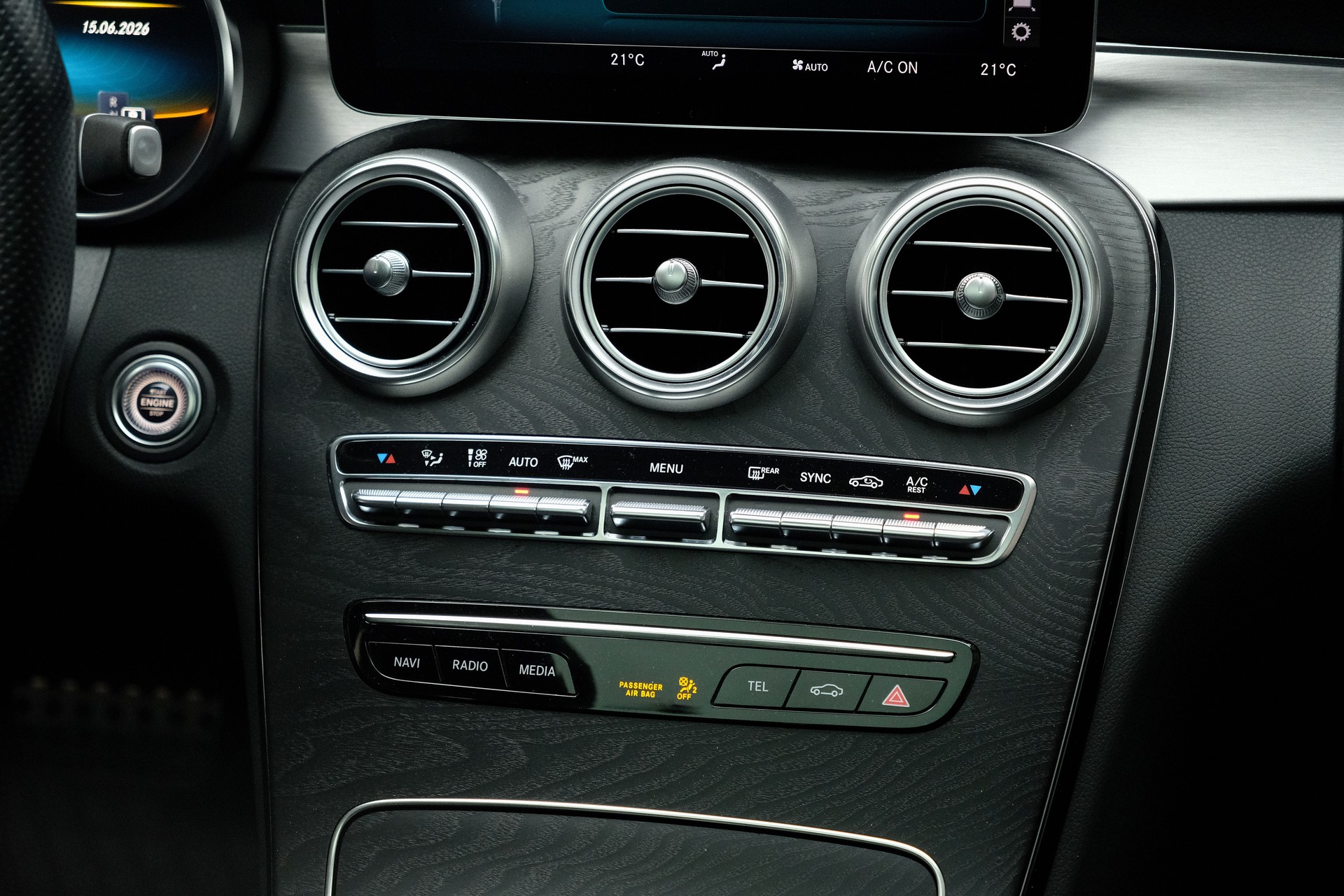 MERCEDES-BENZ C 43 AMG 4Matic 9G-Tronic-image-21
