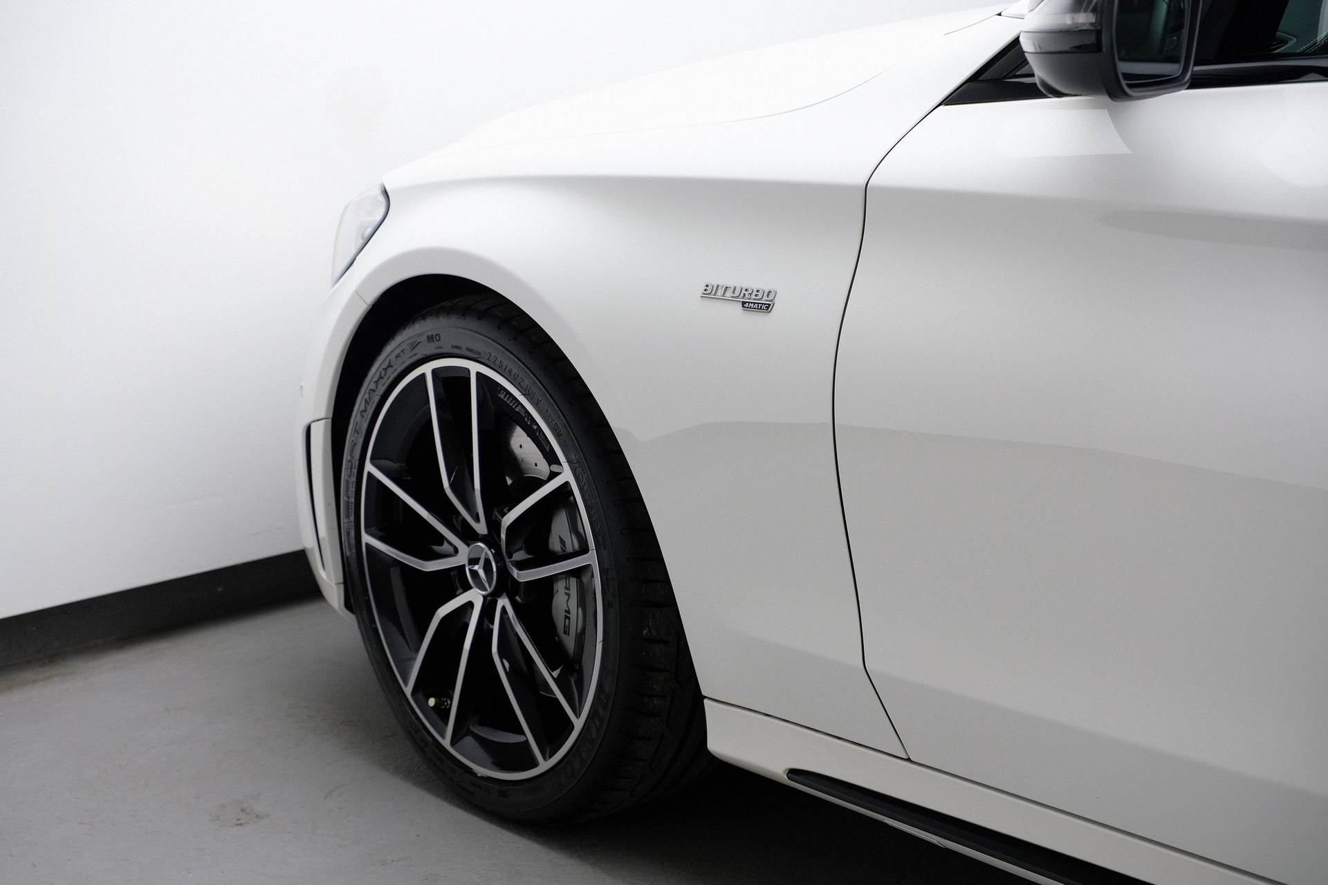 MERCEDES-BENZ C 43 AMG 4Matic 9G-Tronic-image-6