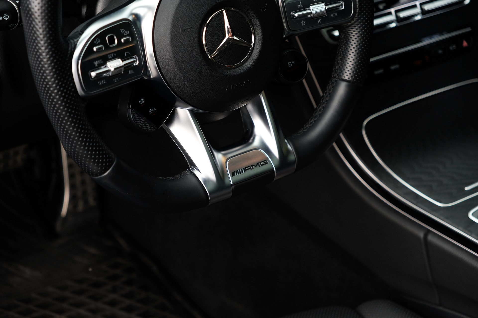 MERCEDES-BENZ C 43 AMG 4Matic 9G-Tronic-image-19
