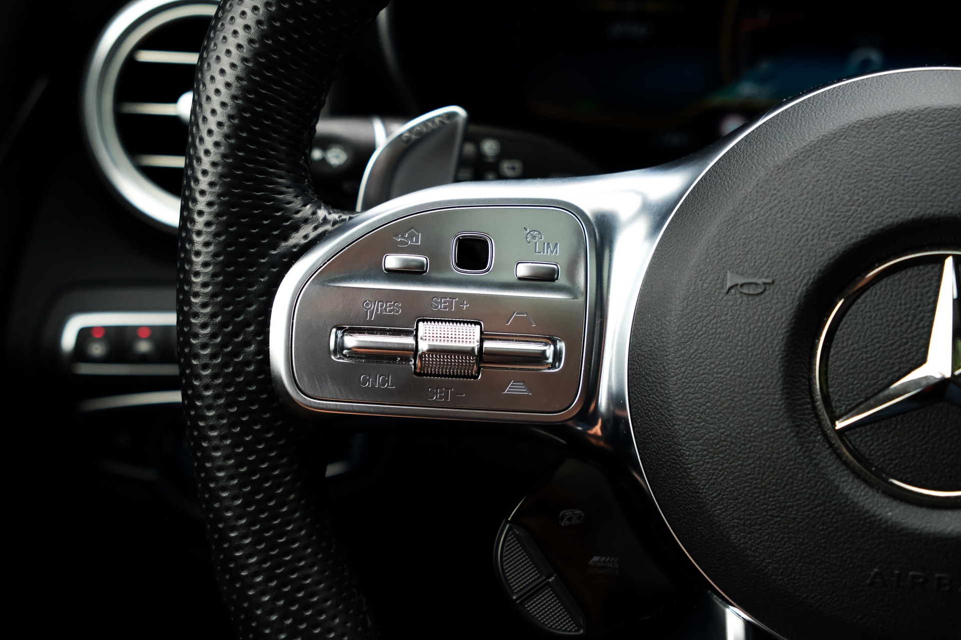 MERCEDES-BENZ C 43 AMG 4Matic 9G-Tronic-image-17