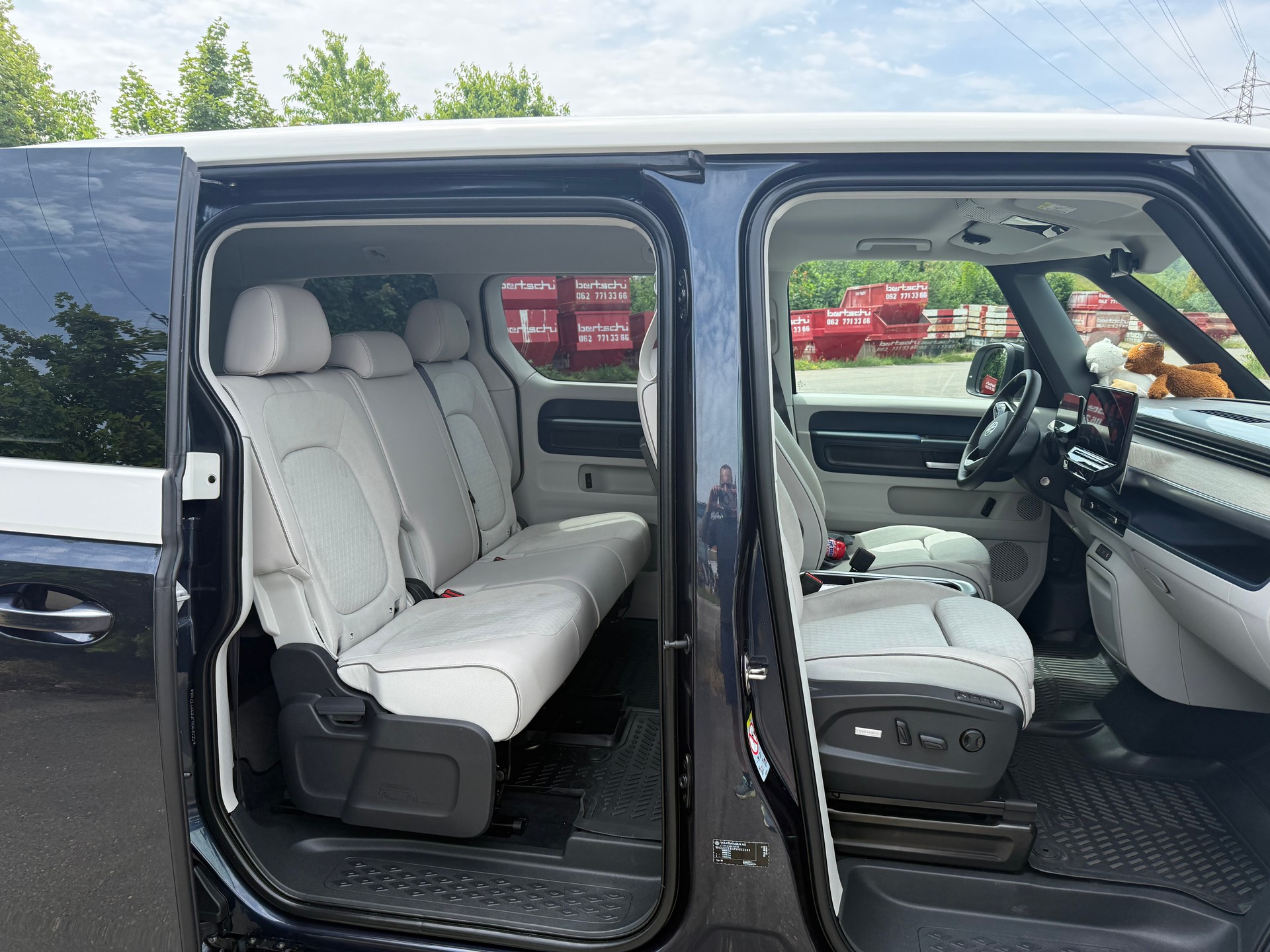 VW 77kWh Pro-image-7