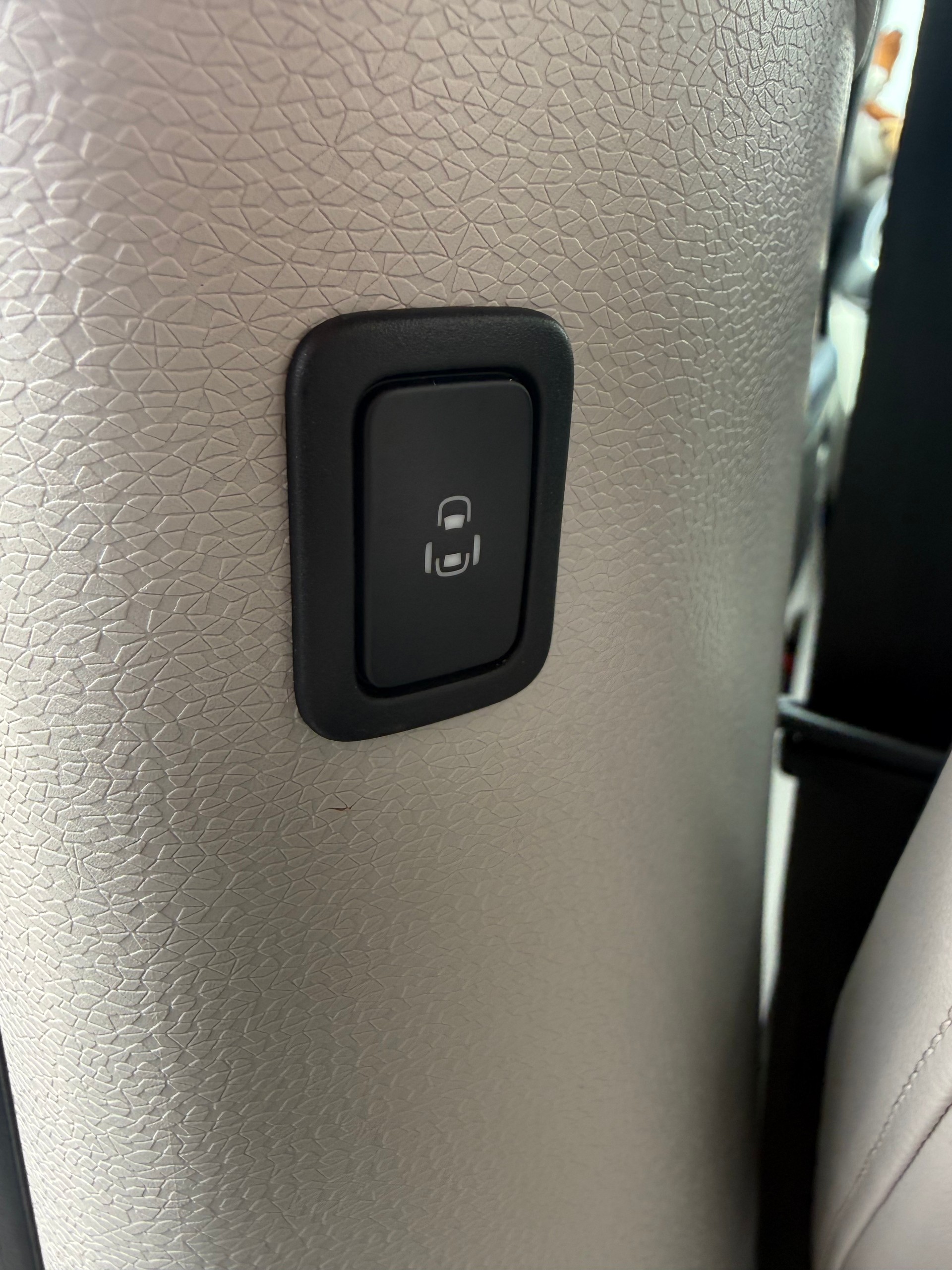 VW 77kWh Pro-image-18