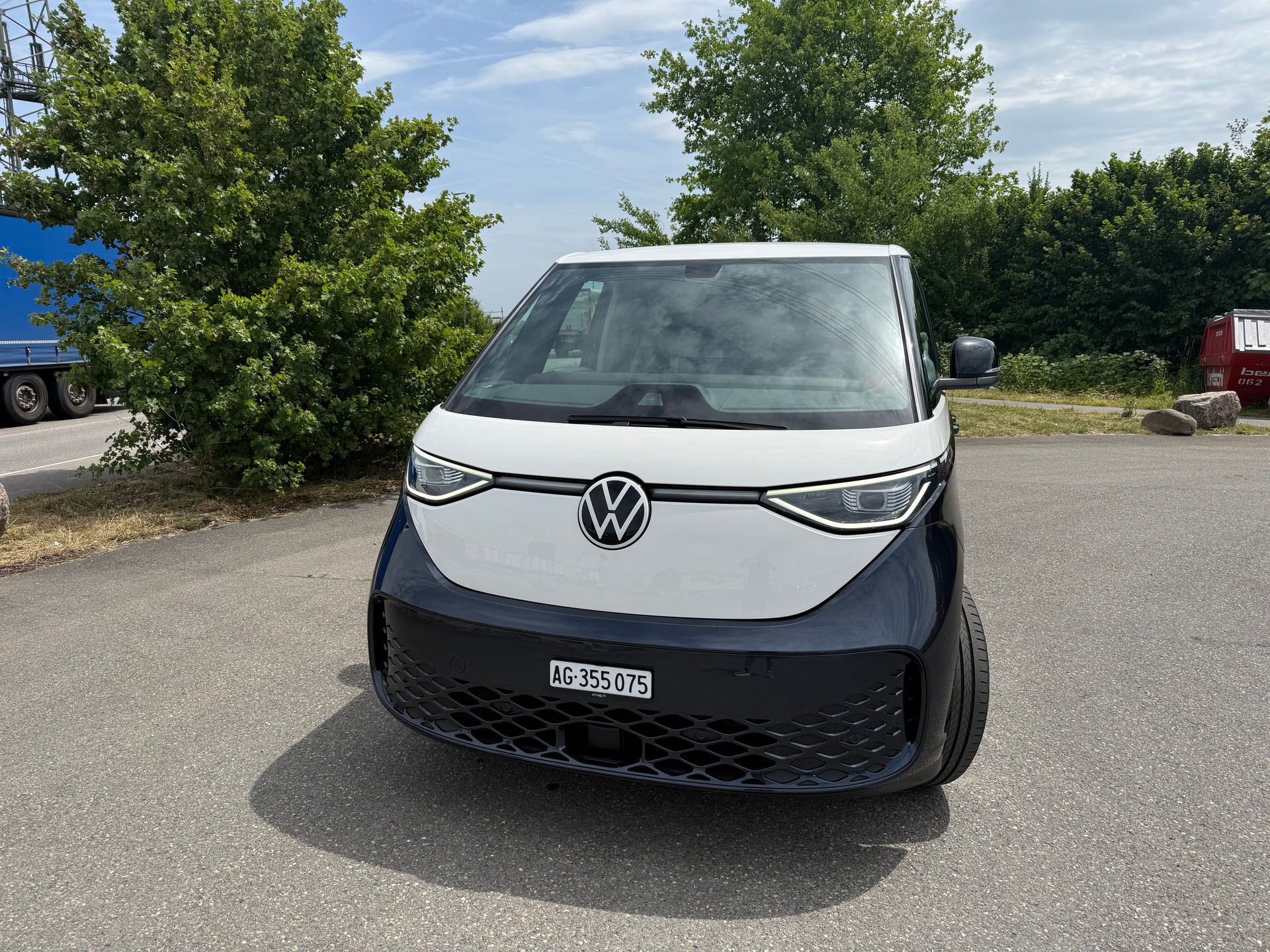 VW 77kWh Pro-image-1