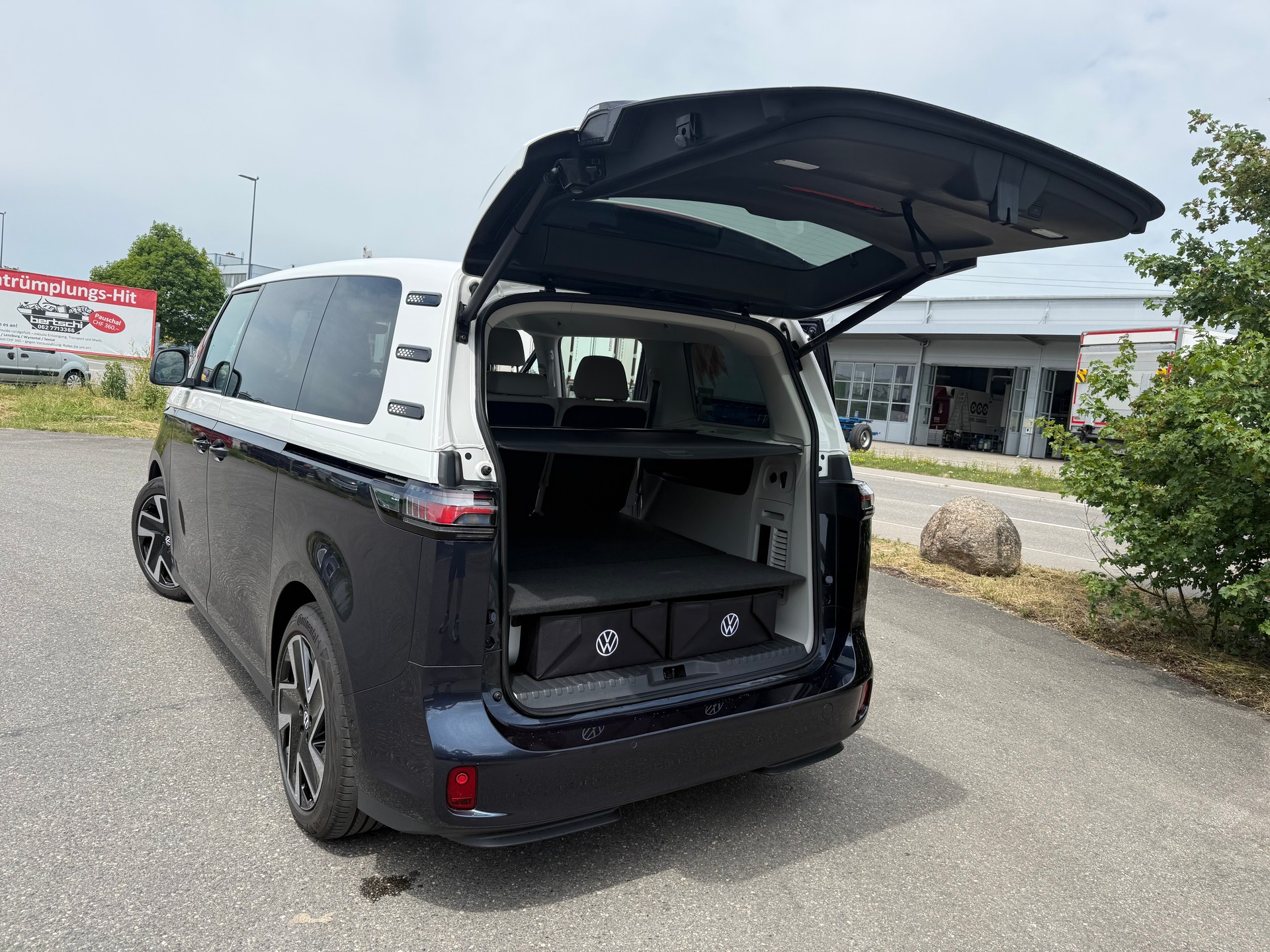 VW 77kWh Pro-image-17