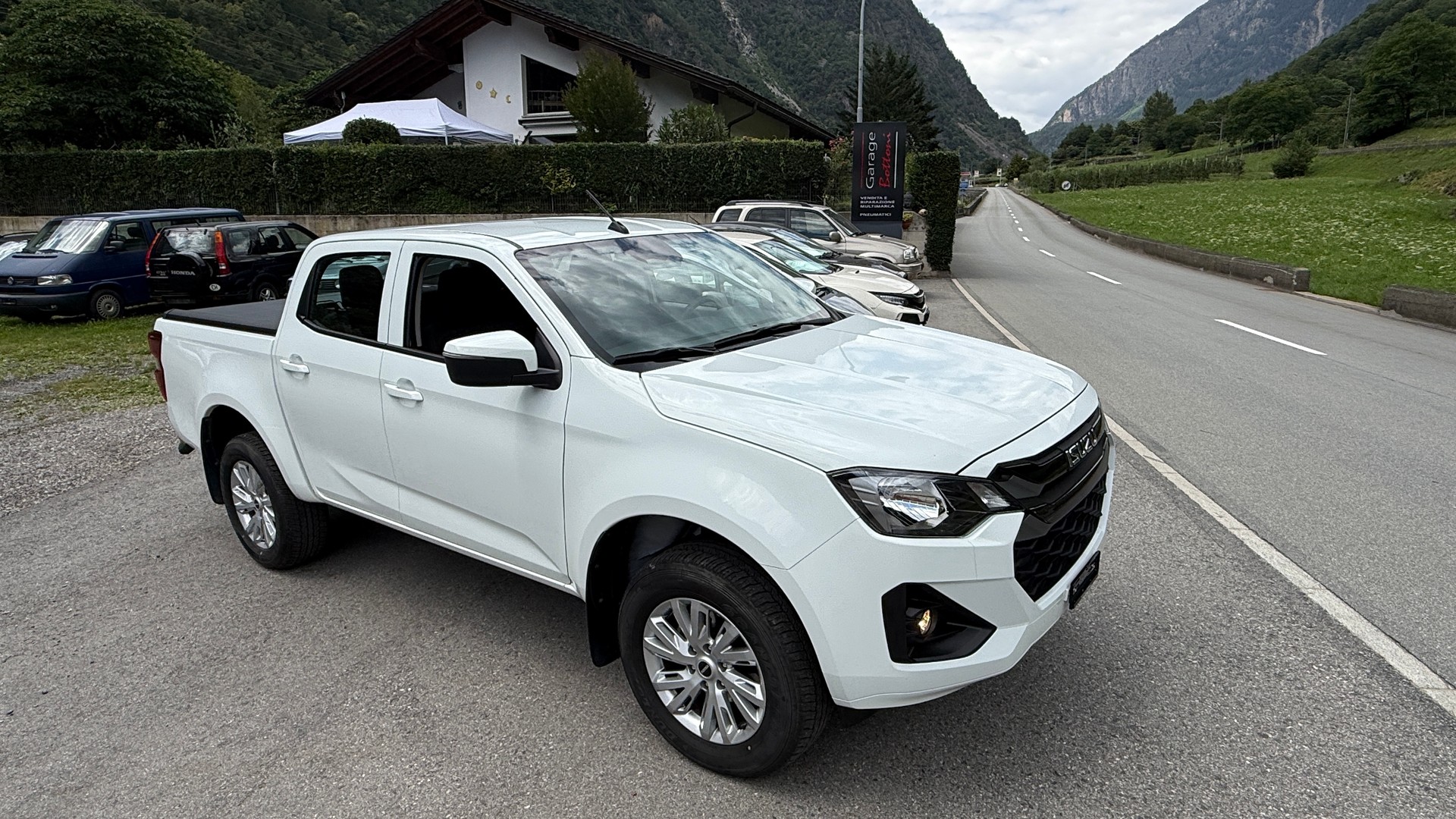 ISUZU D-MAX 1.9 CrewCab N60BB+ 4x4-image-0
