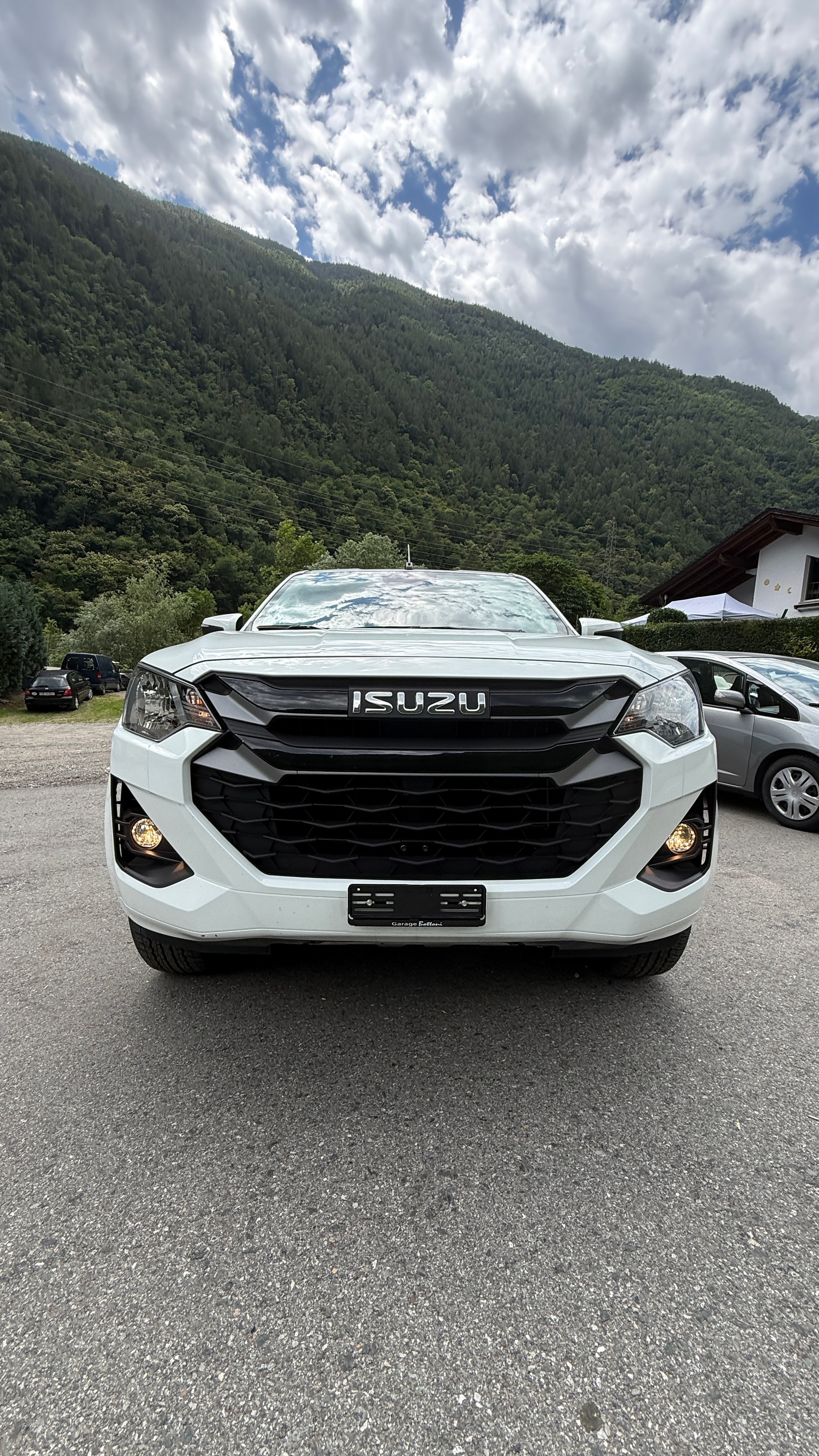 ISUZU D-MAX 1.9 CrewCab N60BB+ 4x4-image-2