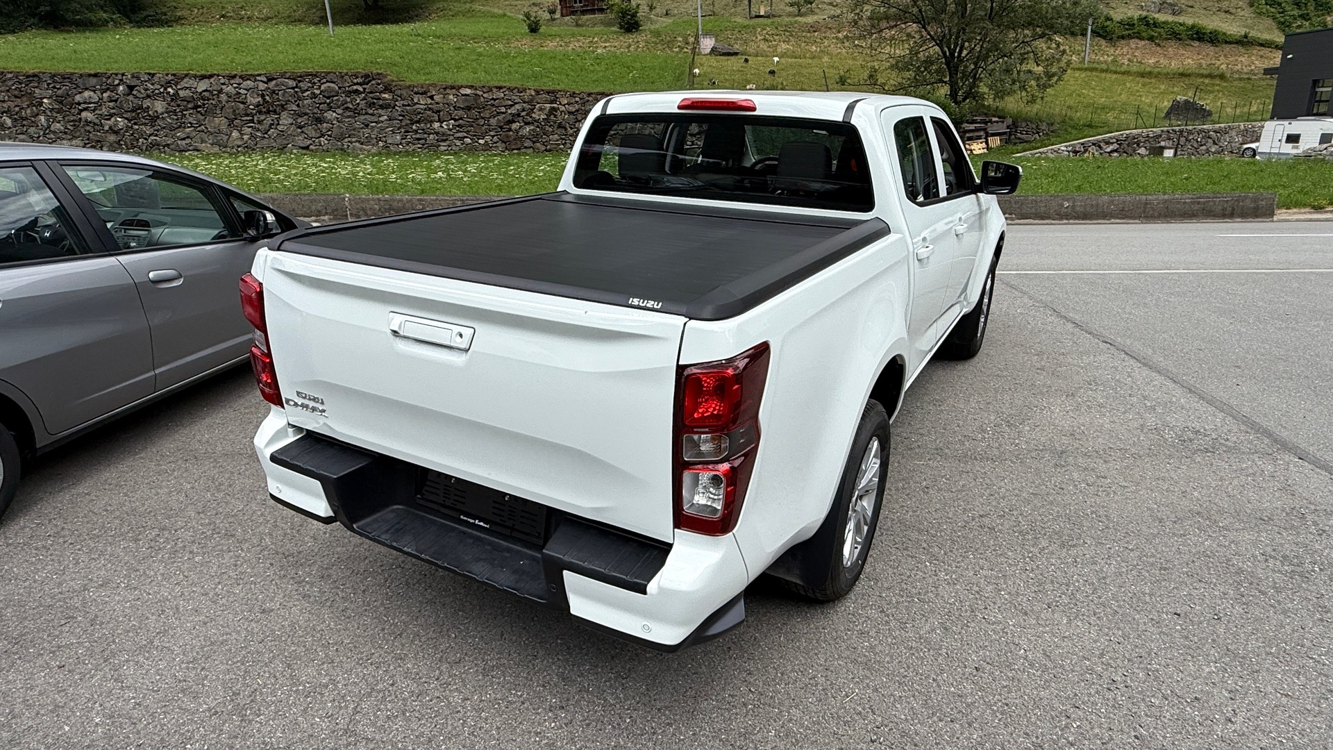 ISUZU D-MAX 1.9 CrewCab N60BB+ 4x4-image-3