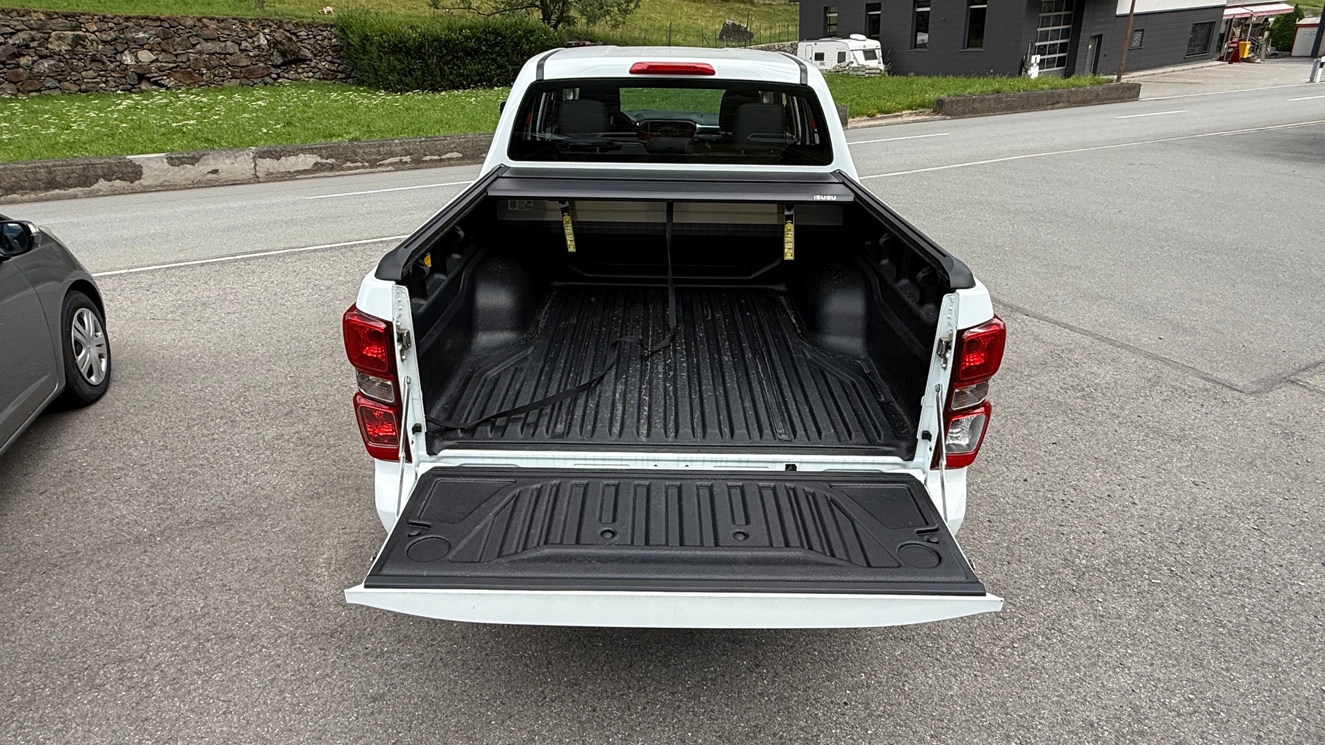 ISUZU D-MAX 1.9 CrewCab N60BB+ 4x4-image-7