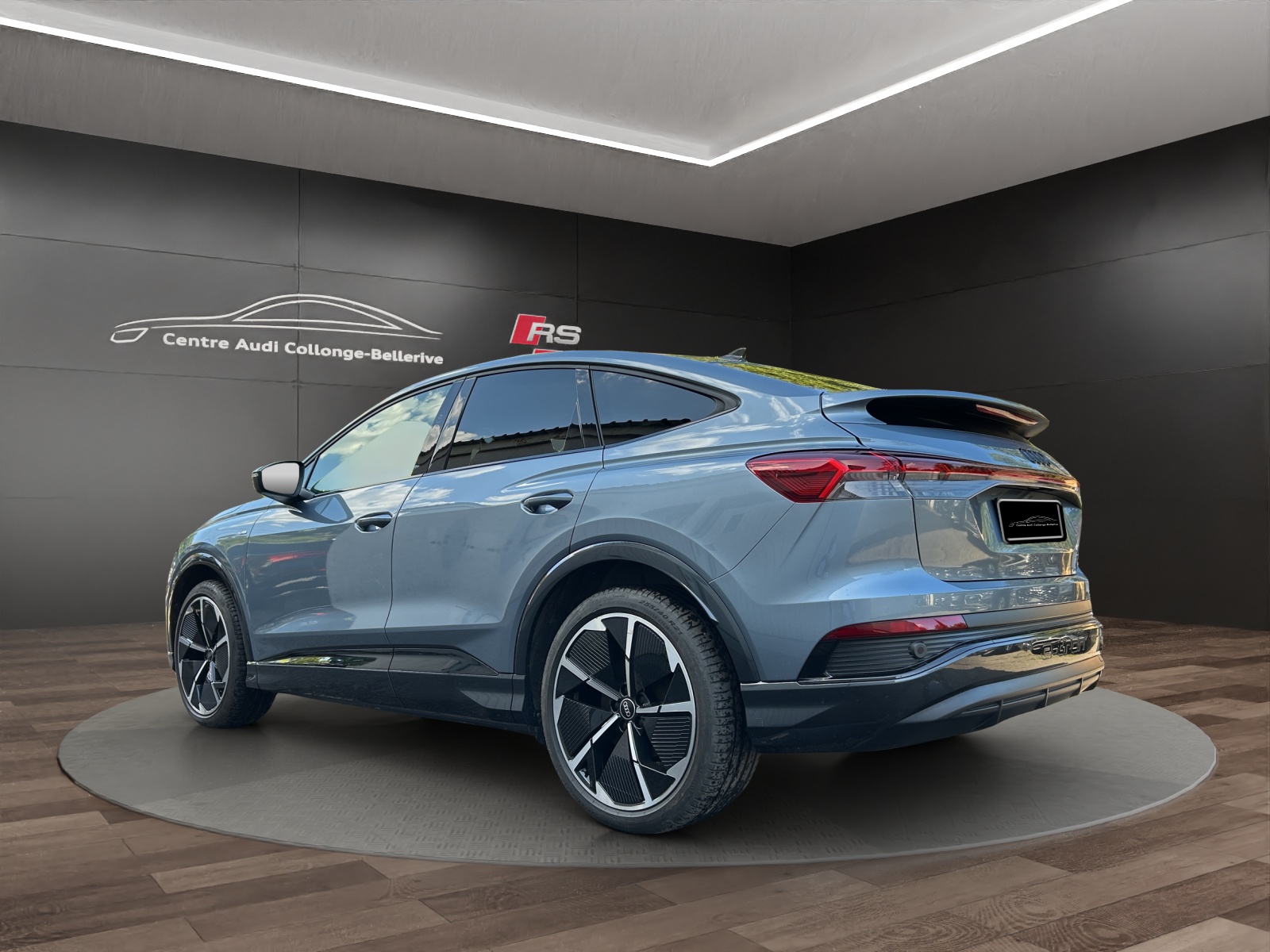 AUDI Q4 Sportback e-tron 50 quattro-image-3