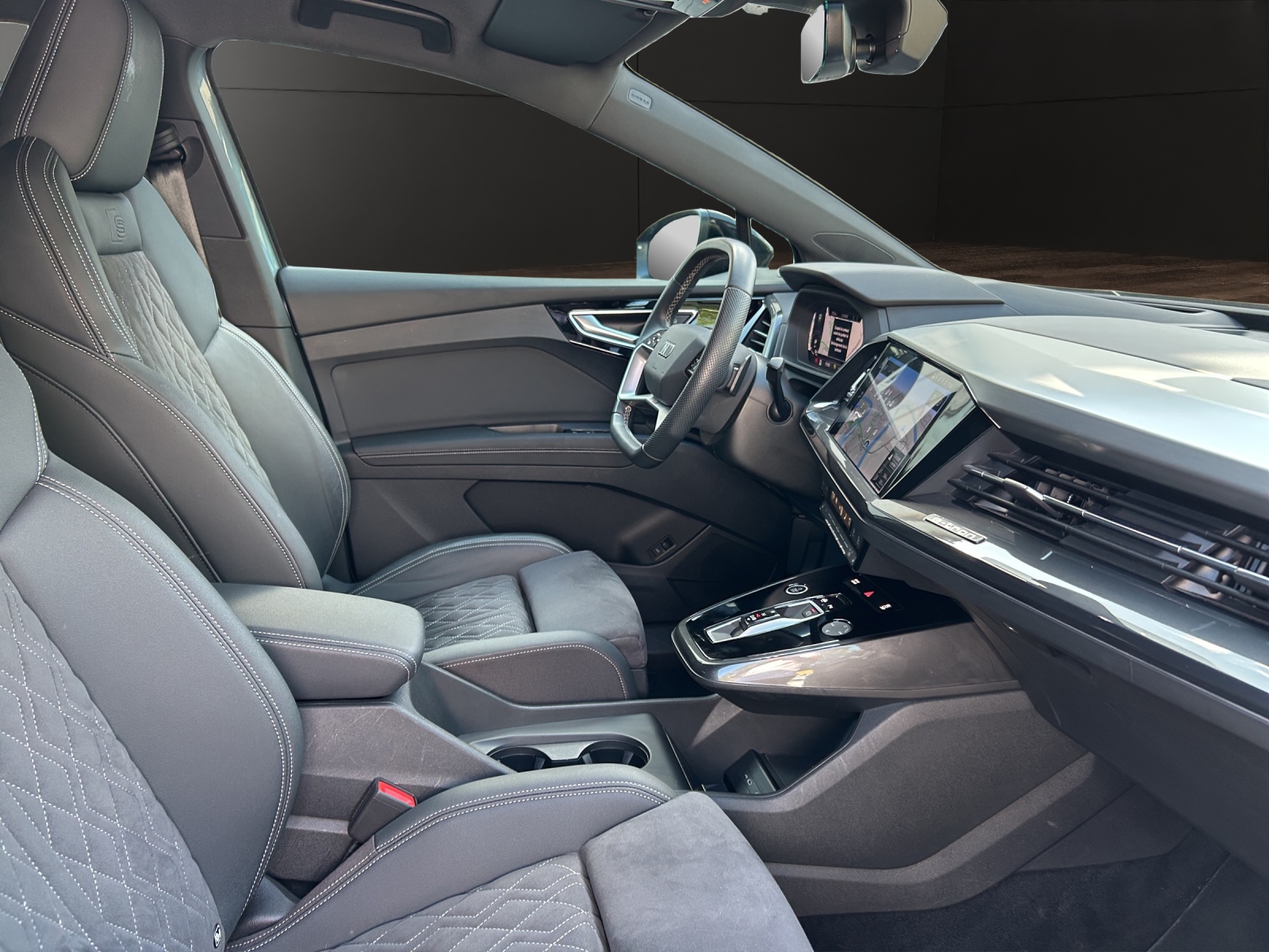 AUDI Q4 Sportback e-tron 50 quattro-image-15