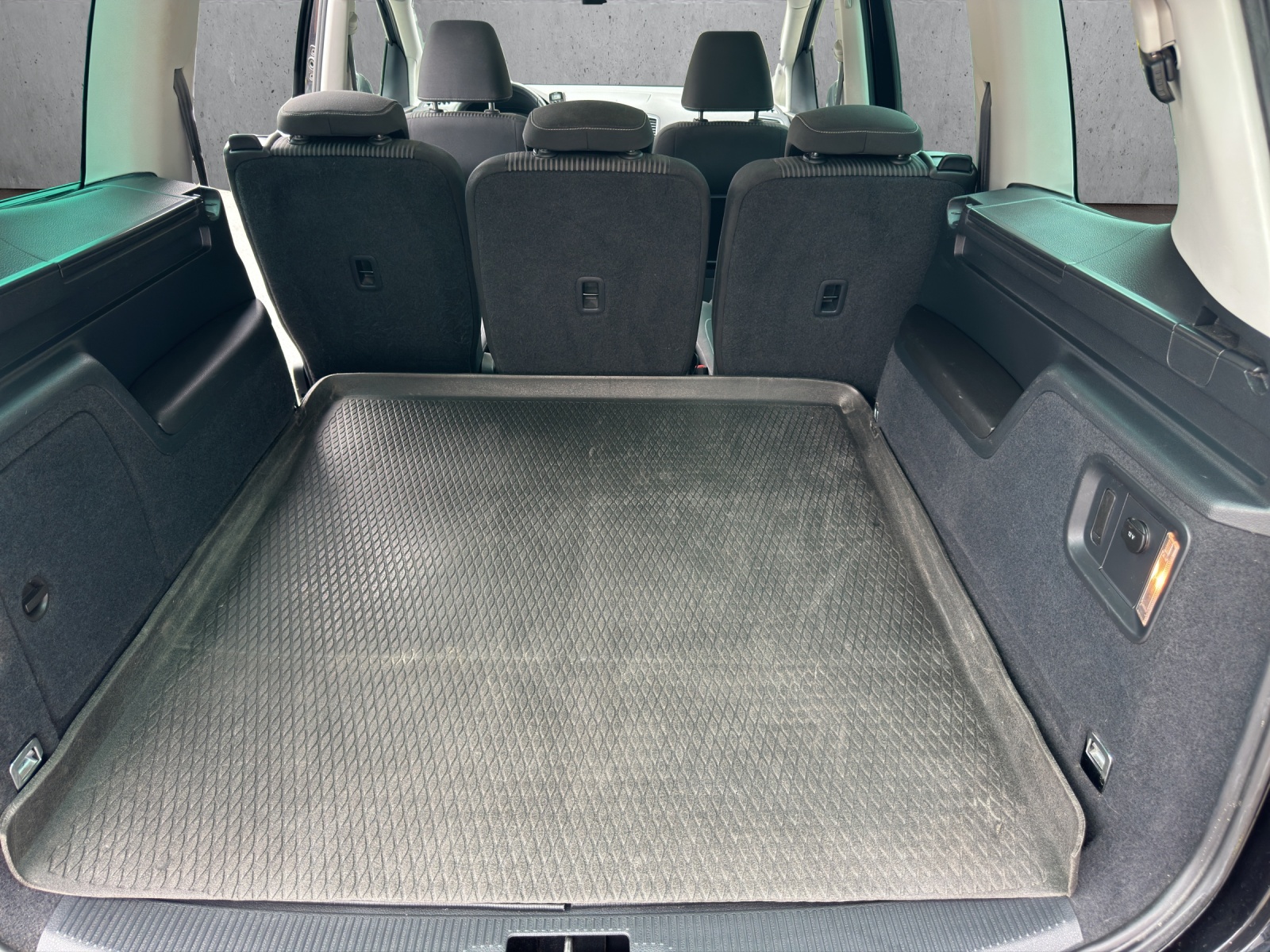 SEAT Alhambra 2.0 TDI Style Eco DSG-image-12