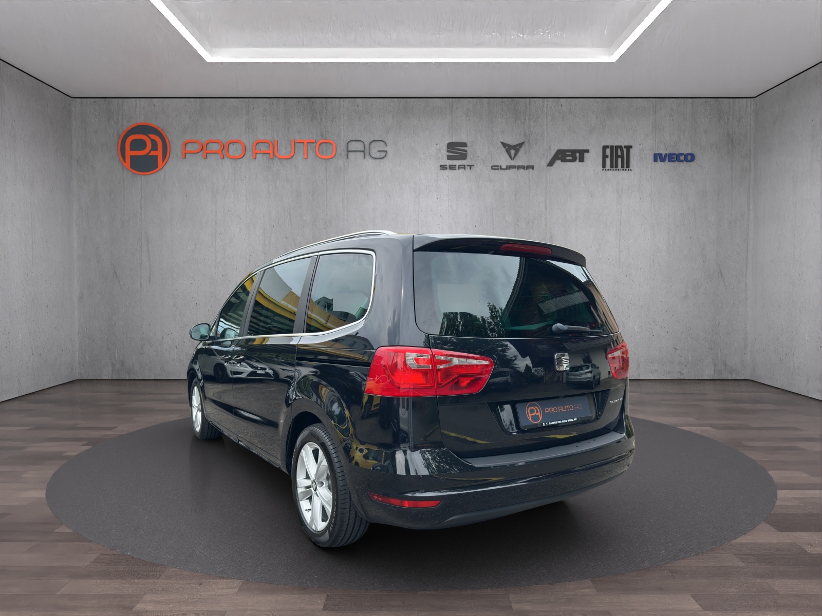 SEAT Alhambra 2.0 TDI Style Eco DSG-image-2