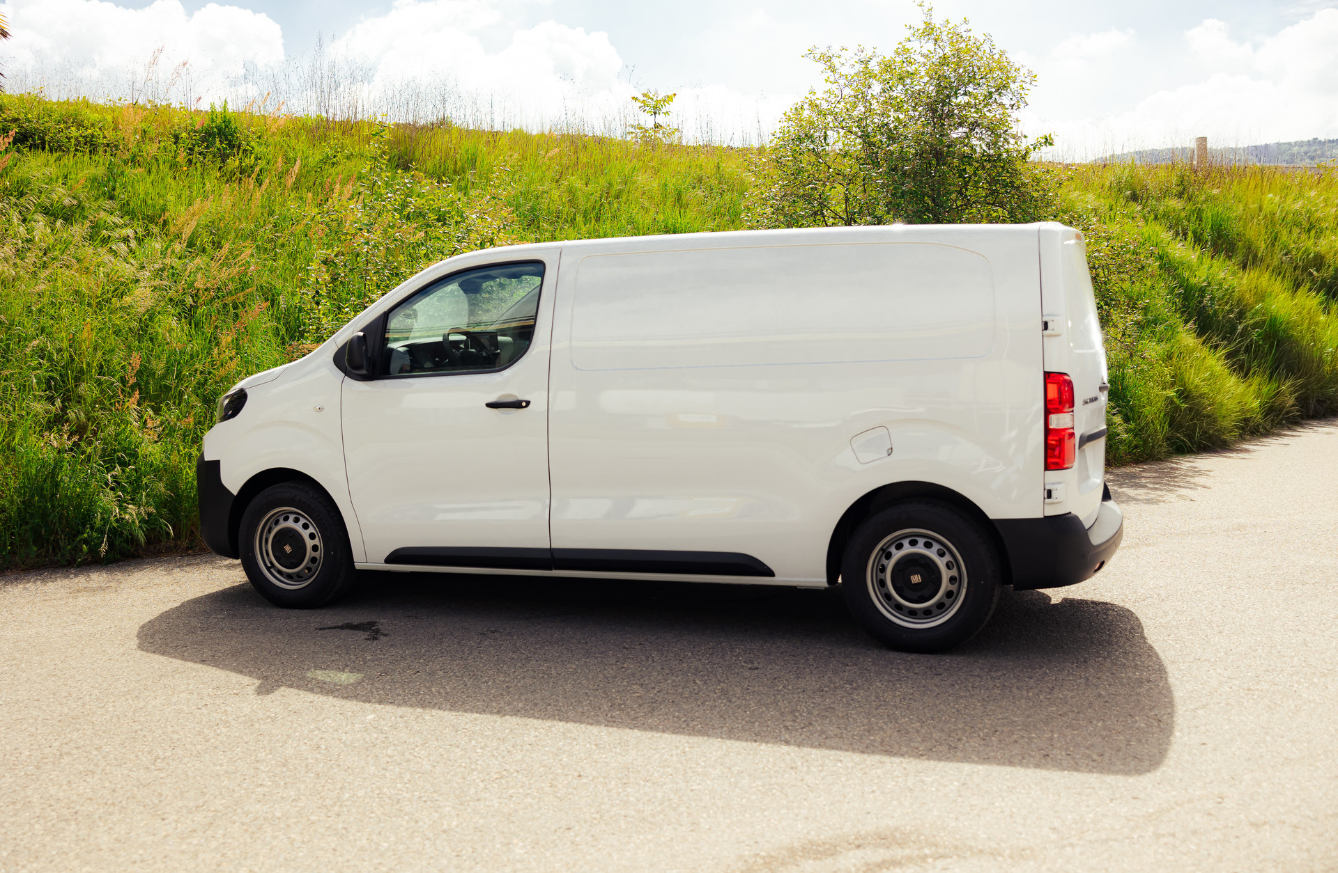 FIAT Scudo 1.5 BlueHDi L2 120 PS NEW MODELL-image-4