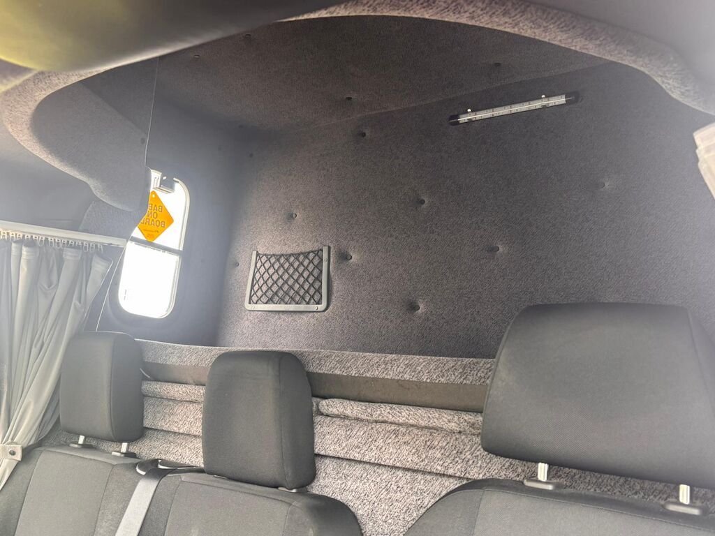 MERCEDES-BENZ Sprinter 319 CDI Standard 7G-TRONIC-image-10