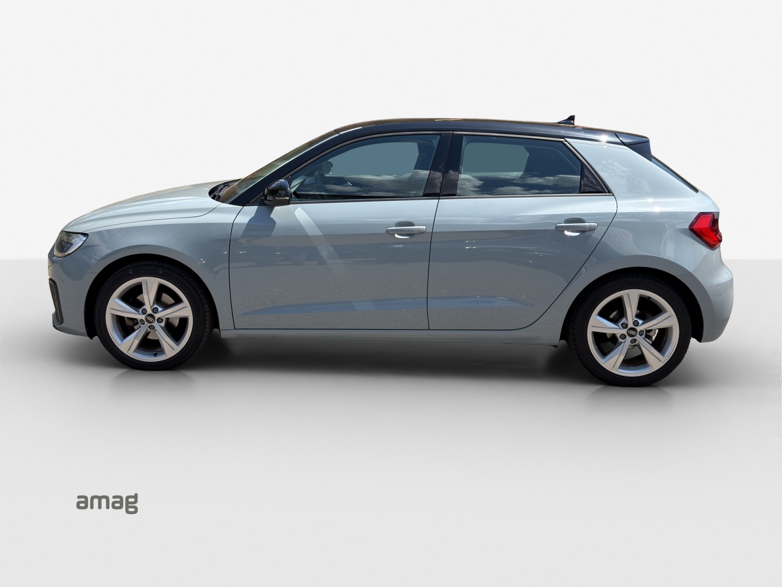 AUDI A1 Sportback 30 TFSI Attraction S-tronic-image-1